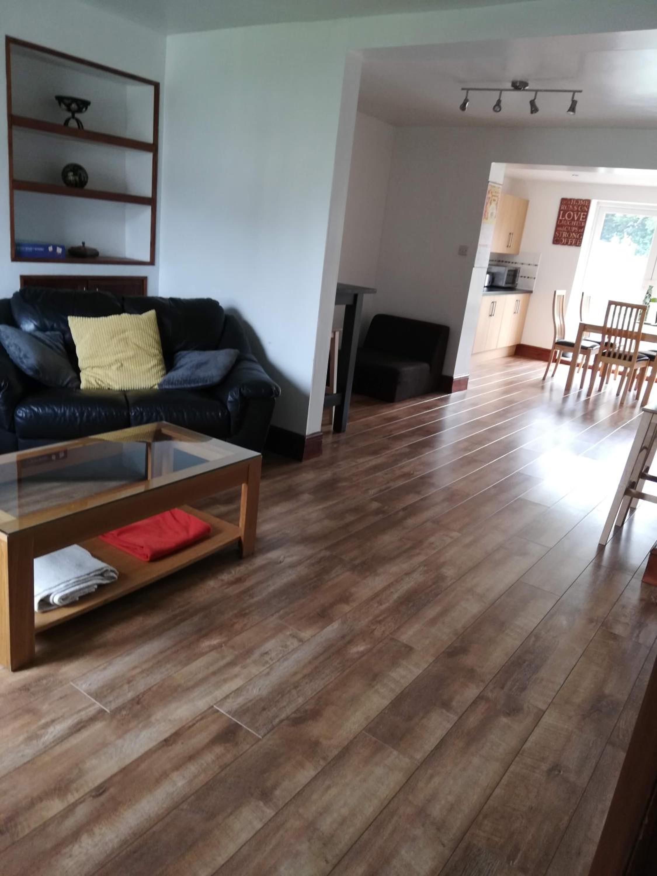 Windsor Vacations - Comfy 3 bed house near Windsor Castle and Legoland - Property Image 1