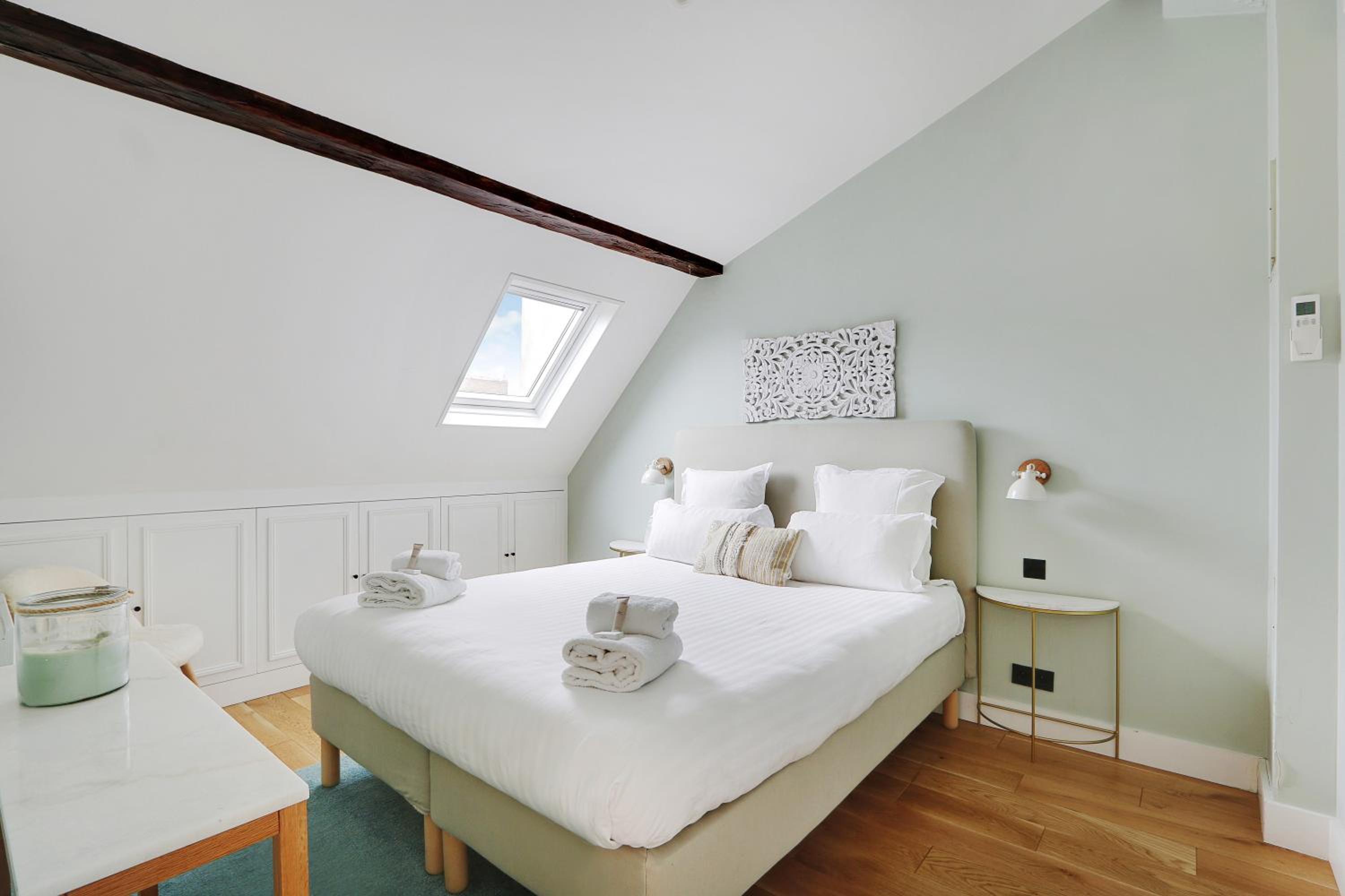 Pick A Flat's Apartments in Opéra Saint Lazarre - Rue de l'Isly