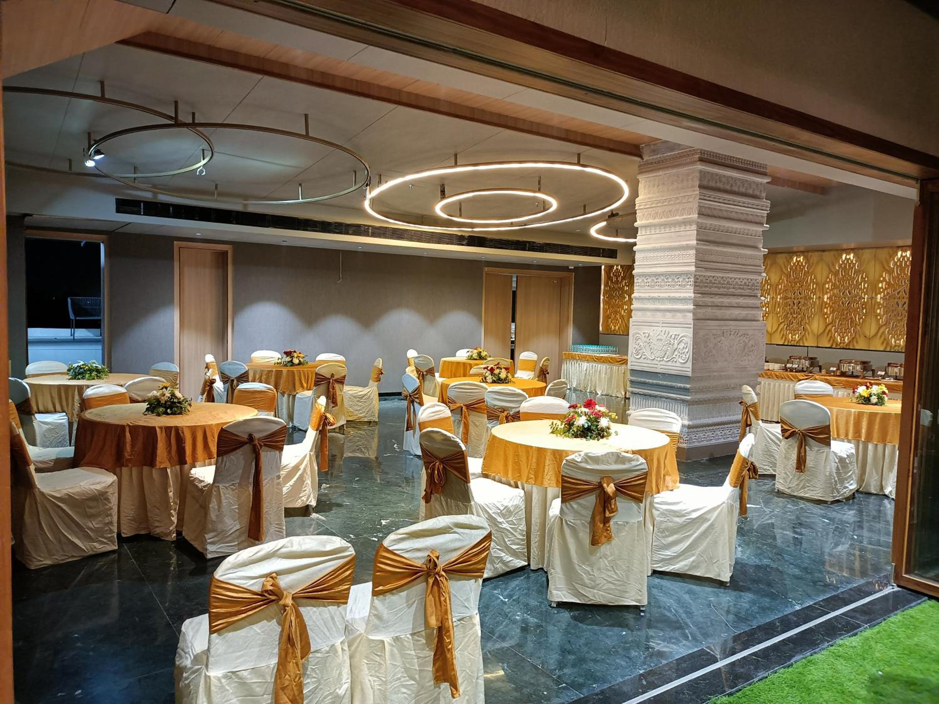 banquet hall