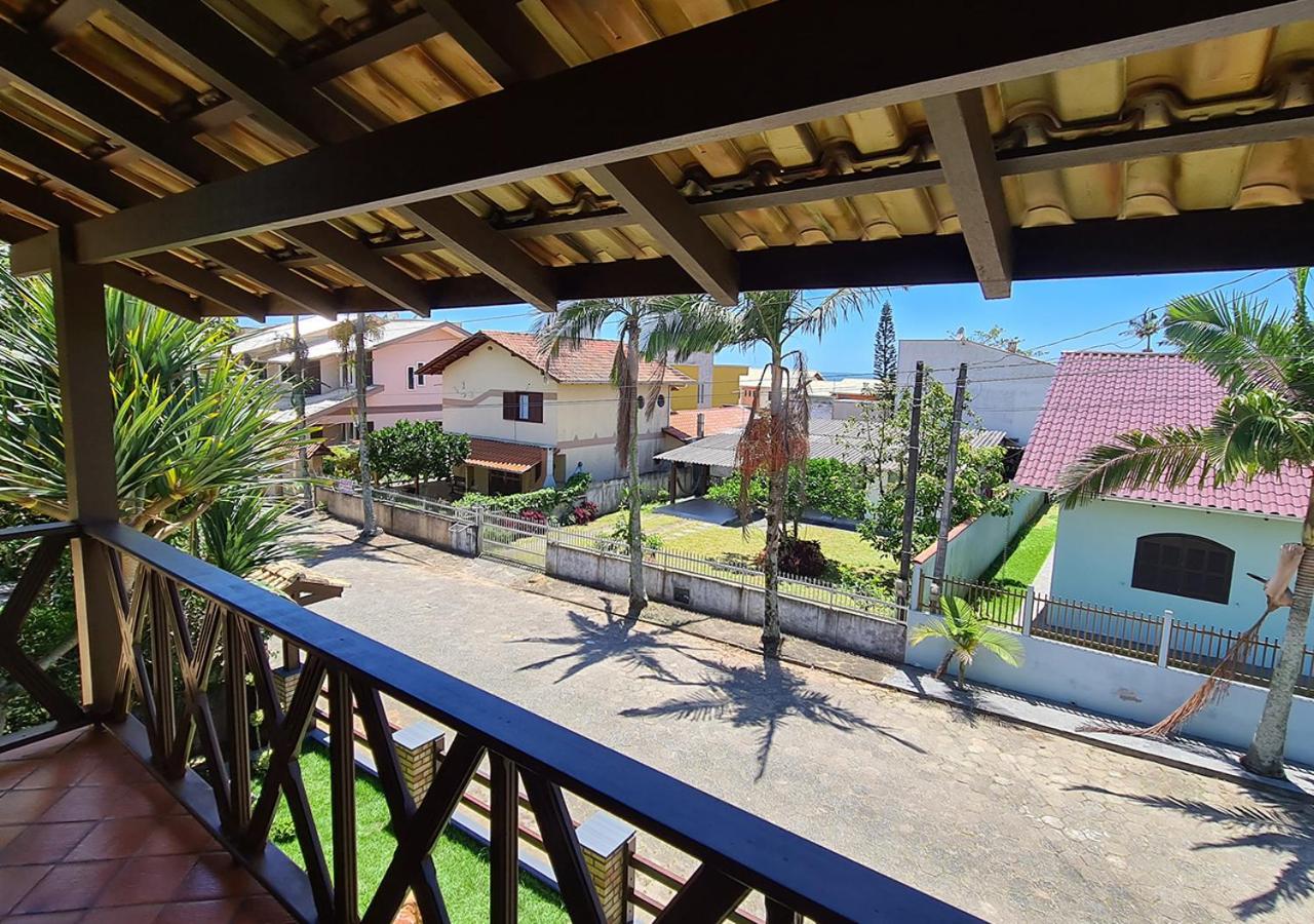 Casa REFÚGIO DO QUILOMBO, com Piscina Aquecida, 16 pessoas - Penha - SC