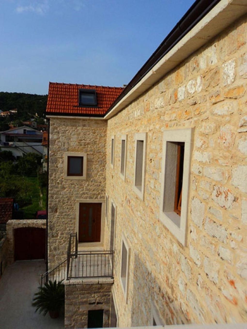 Apartment Neno - 50 m from center view 5