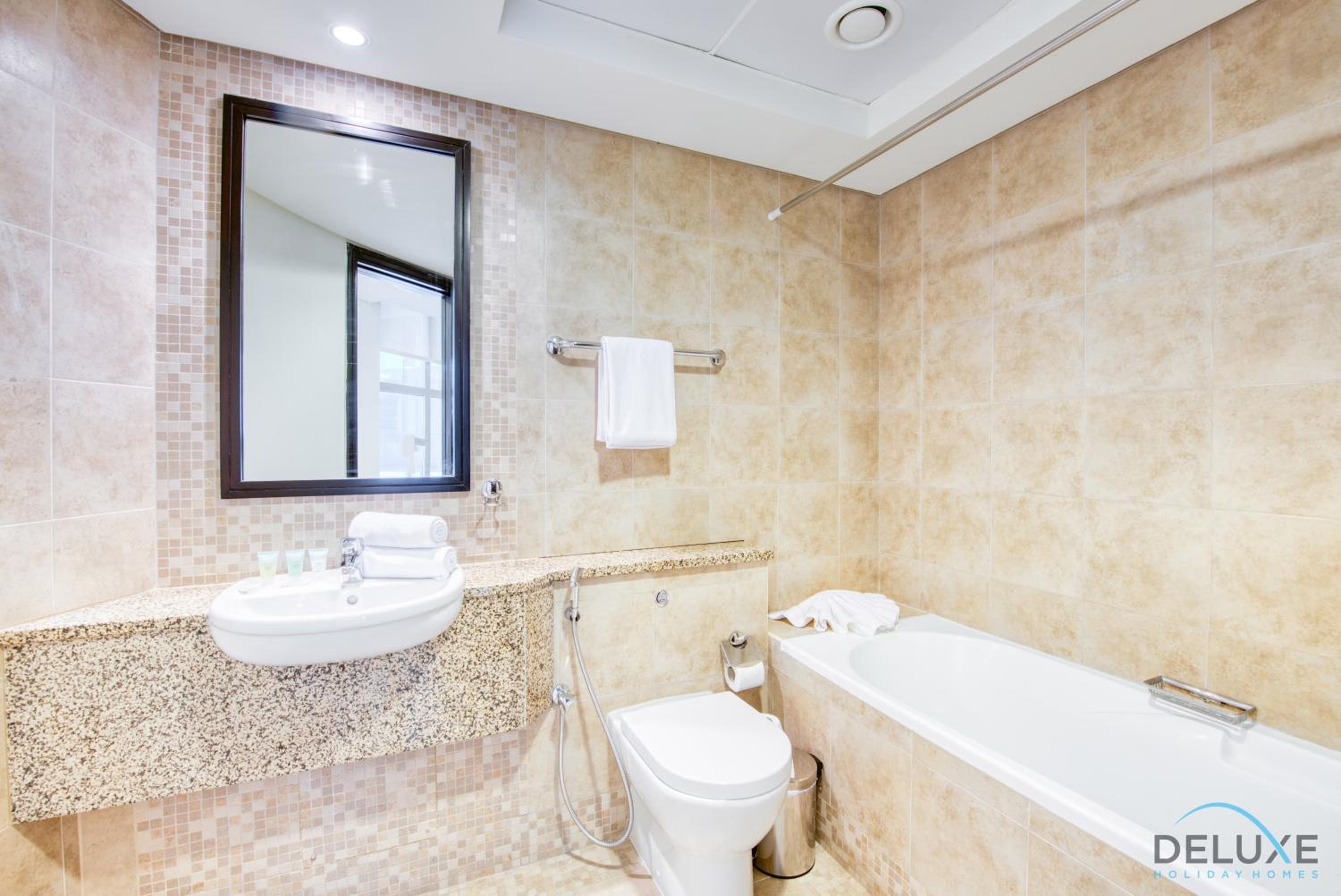 Upscale Studio at Sky Gardens DIFC by Deluxe Holiday Homes