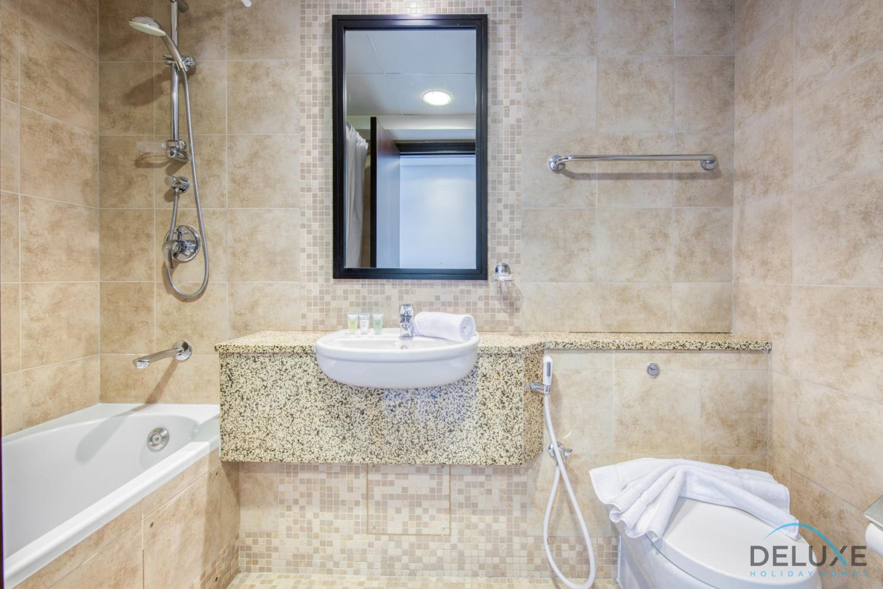 Cheerful 2BR at Sky Gardens DIFC by Deluxe Holiday Homes