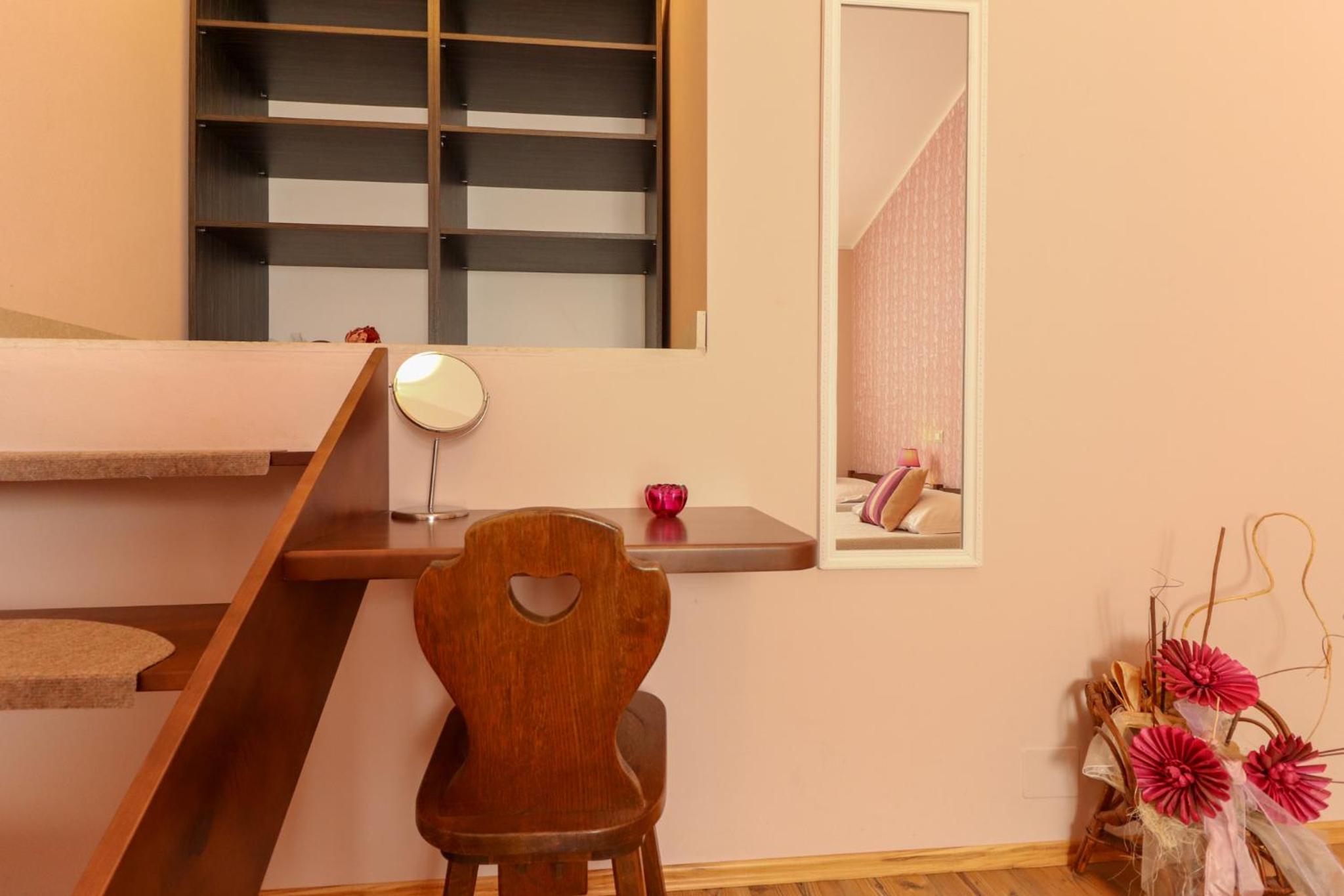 Photo 64