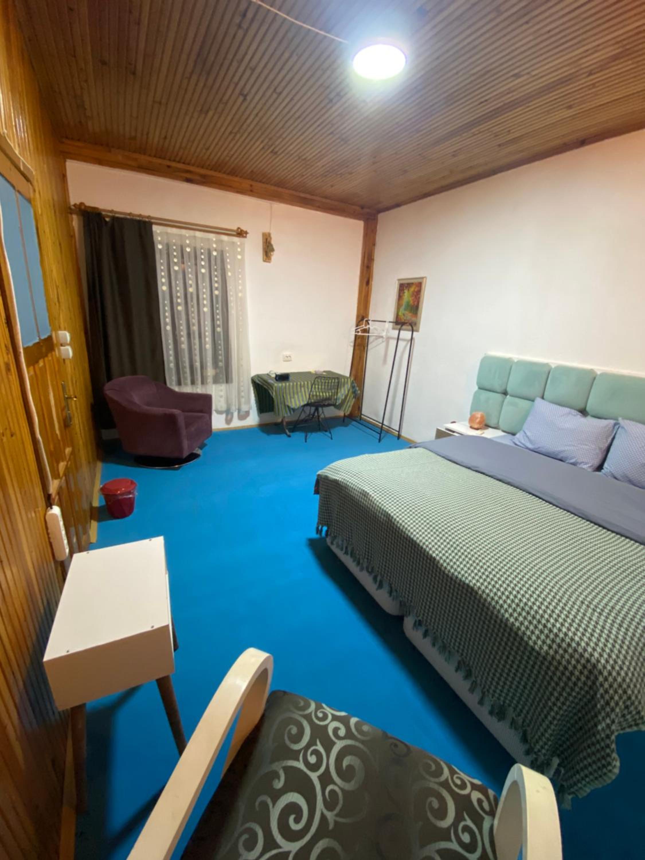 Elite Rooms view 4