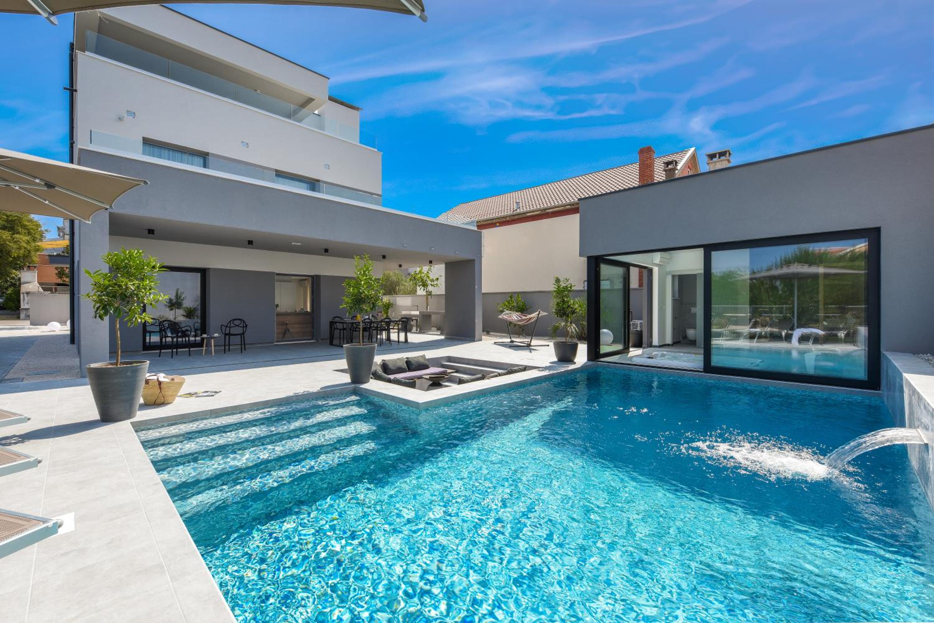 Villa Omnia view 4