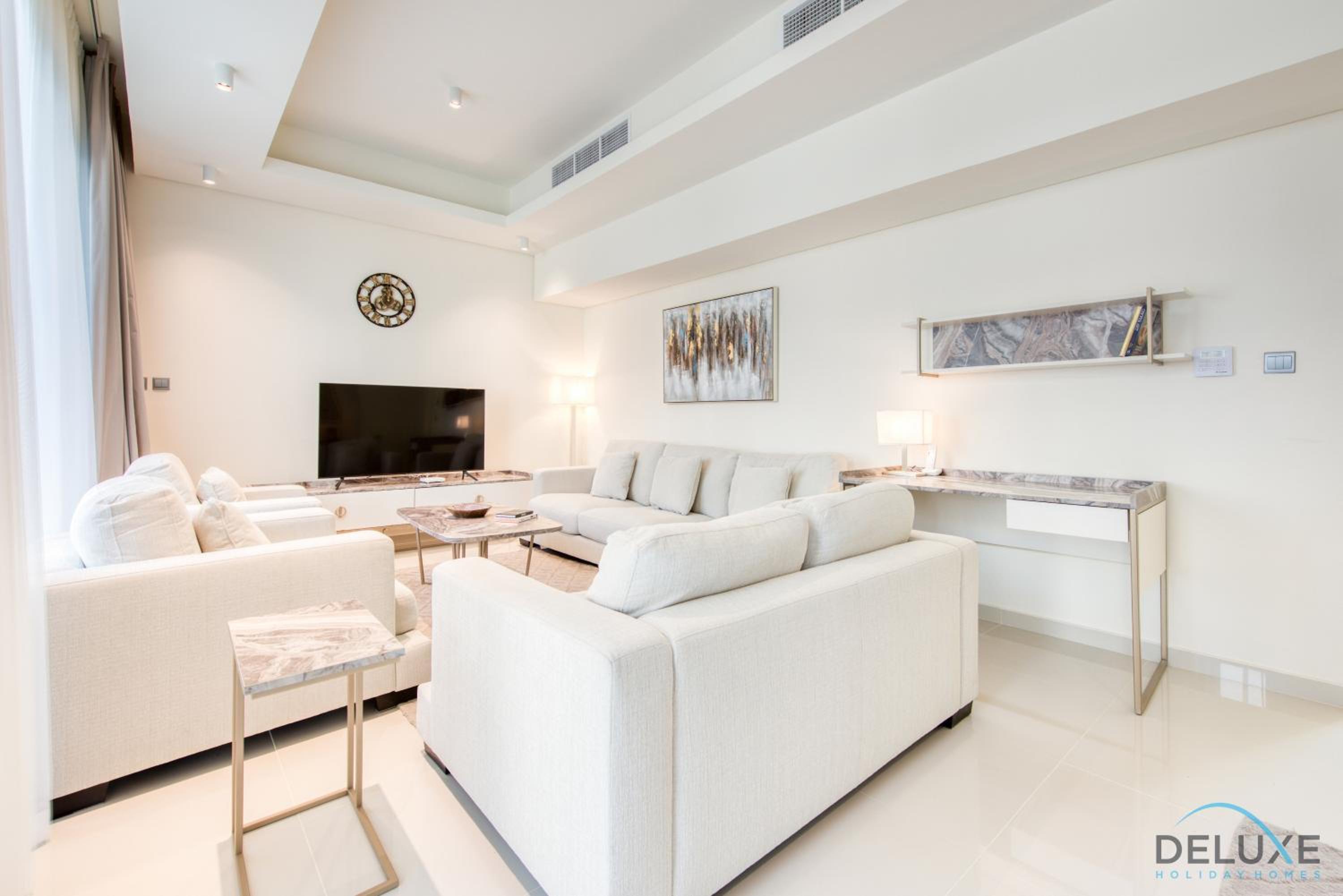 Captivating 3BR Townhouse at DAMAC Hills 2 Dubailand By Deluxe Holiday Homes