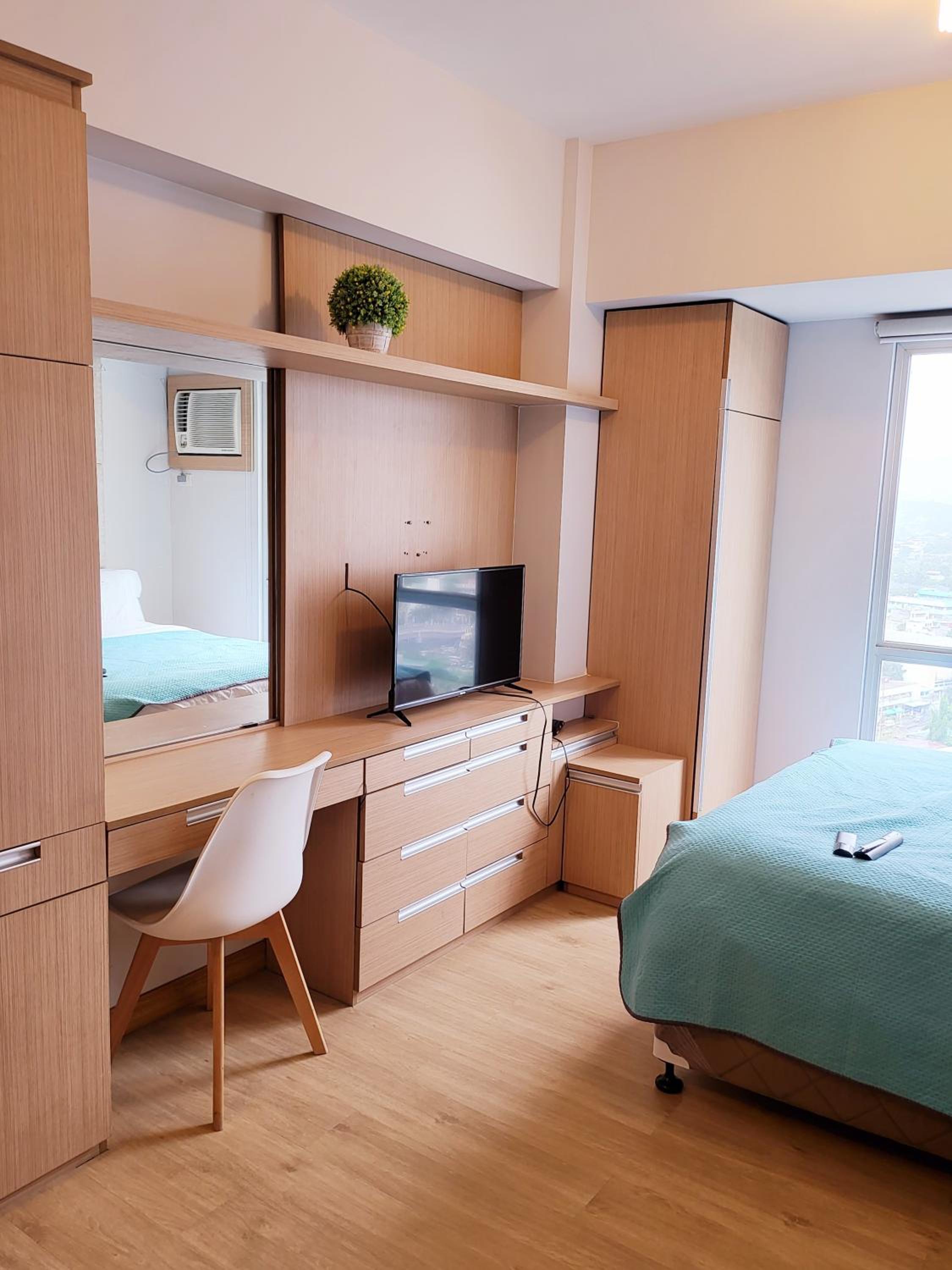 Steff's Condo 1805 at Centrio Tower view 2