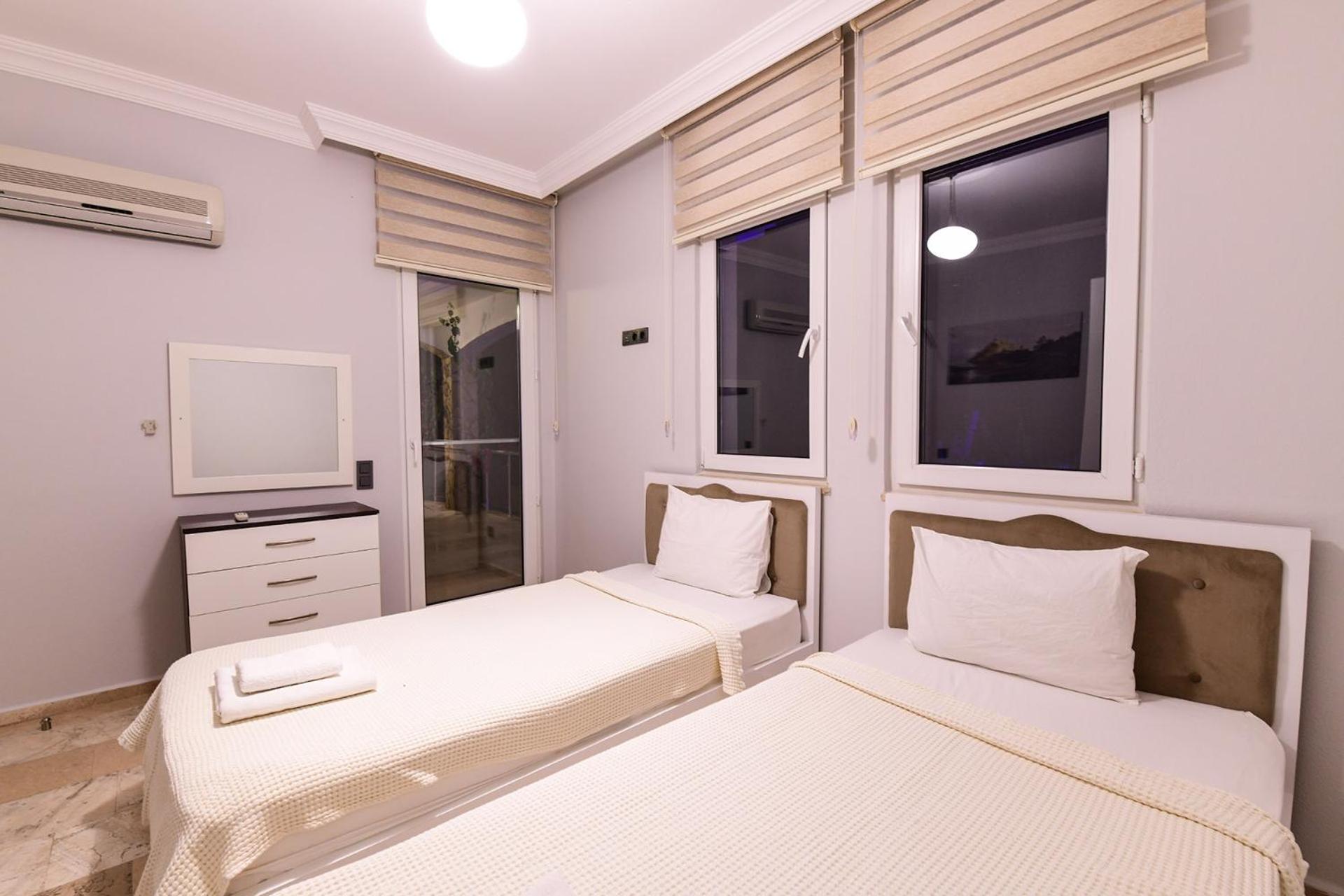 Villa Moonlight