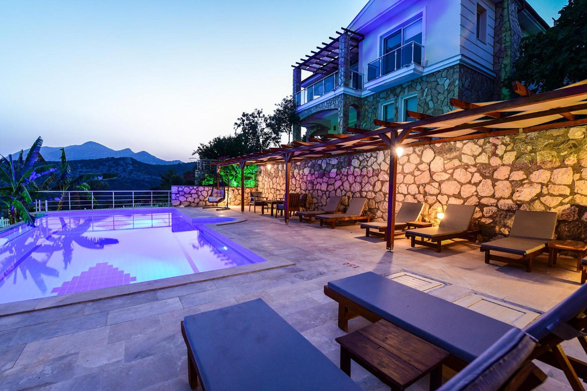 Villa Moonlight