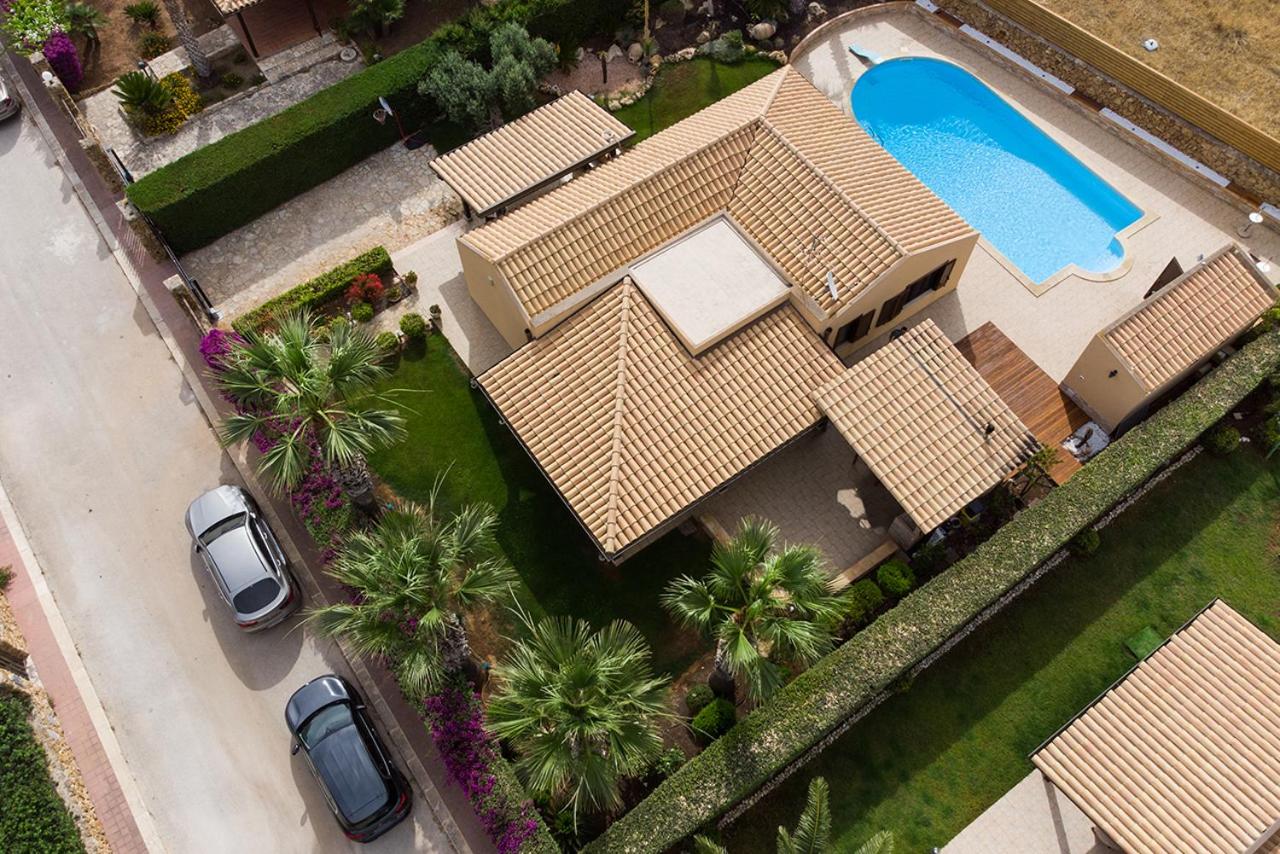 VILLA ANNA MARIA view 2