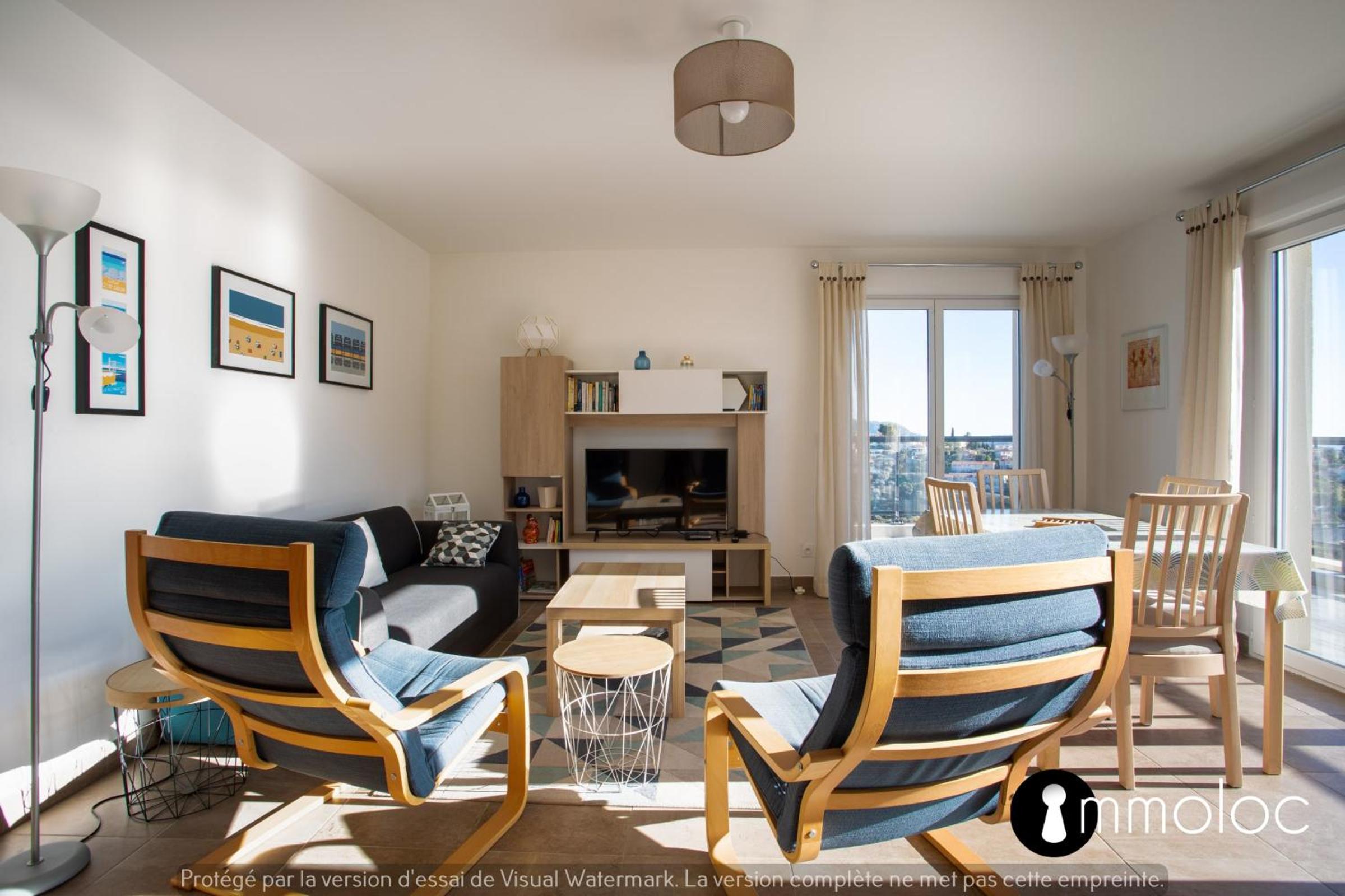 Apartment with swimming pool and garage in a standing residence photo 5
