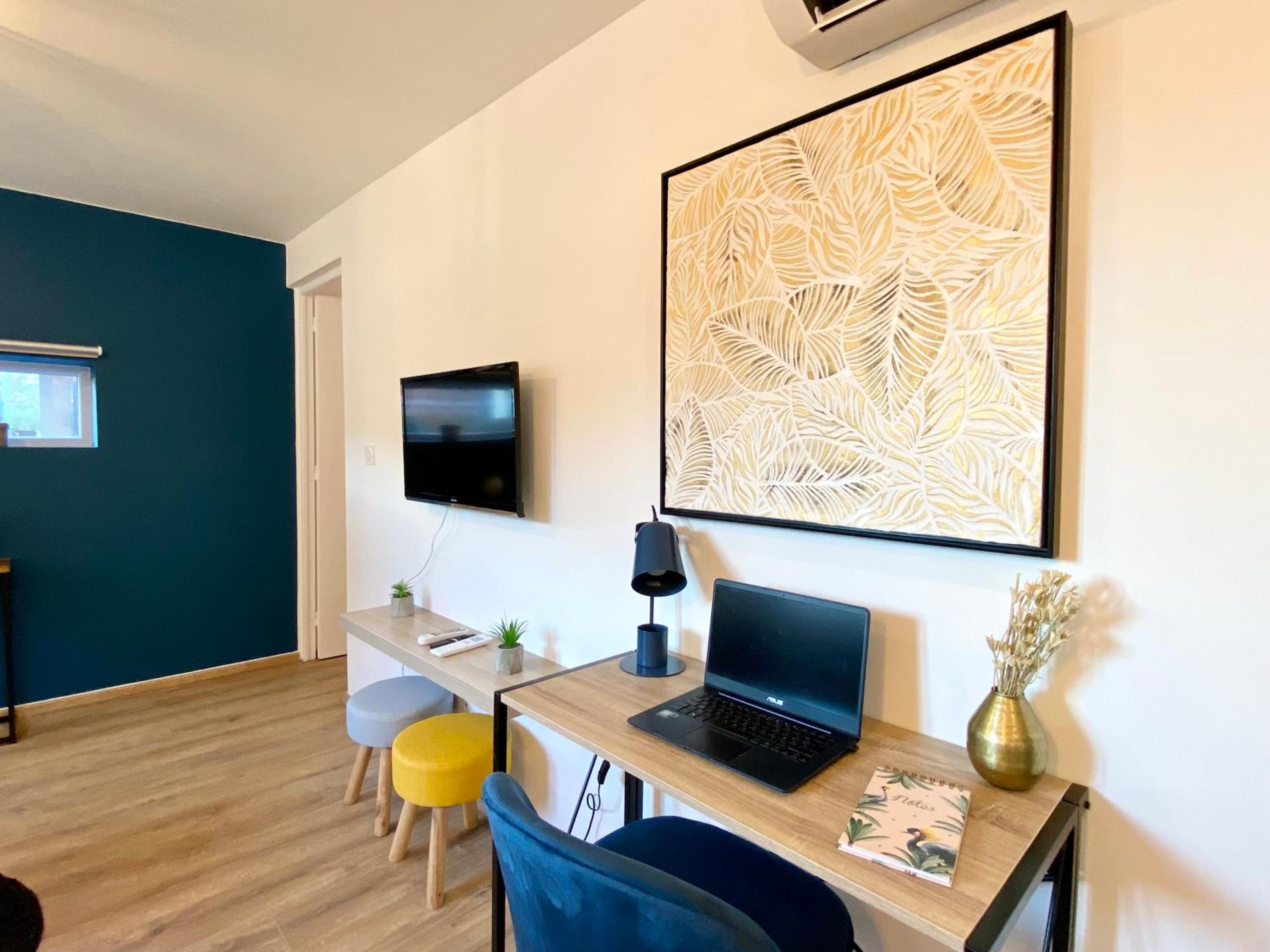 Cosy & Chill Appartements - 10 min de la mer - Jardin, Netflix, terrasse, fibre & parking