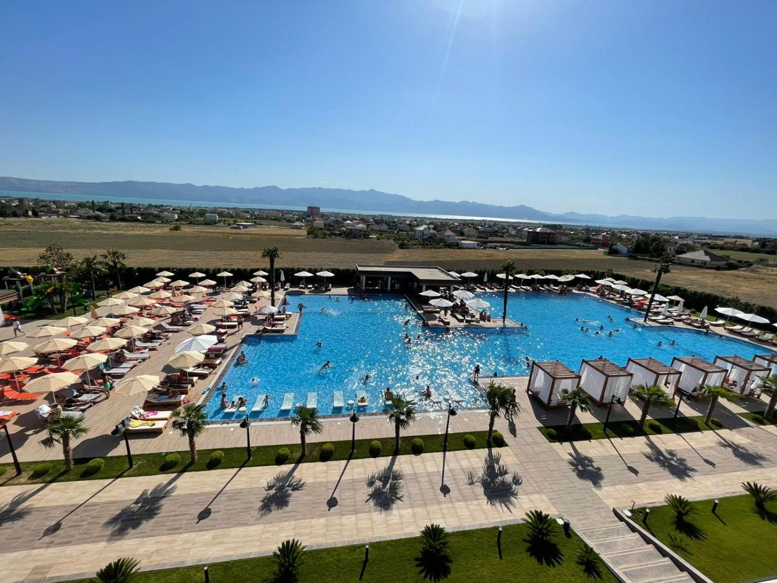 Deluxe Resort and SPA photo 3