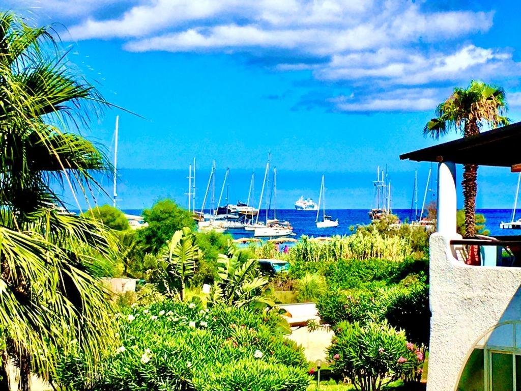 Apartment Suite residence al porto Vulcano photo 4