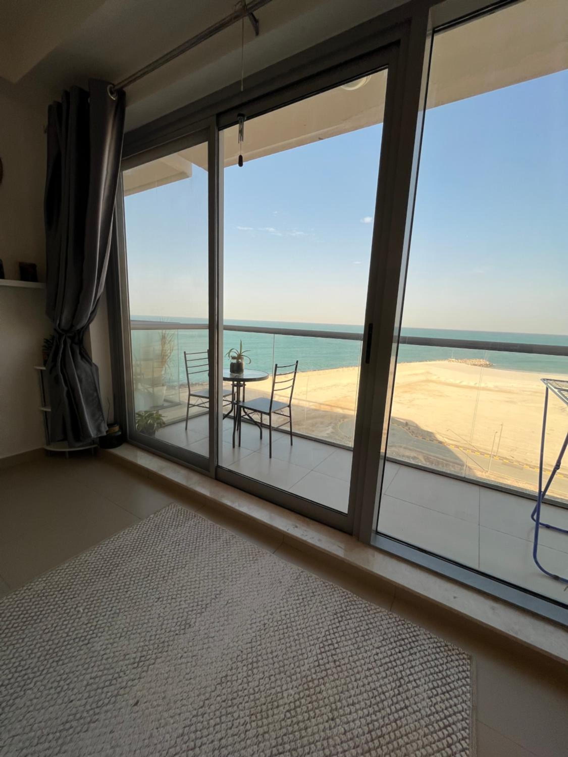 Incredible Ocean View Studio Aprtment in Al Marjan Island — photo 58
