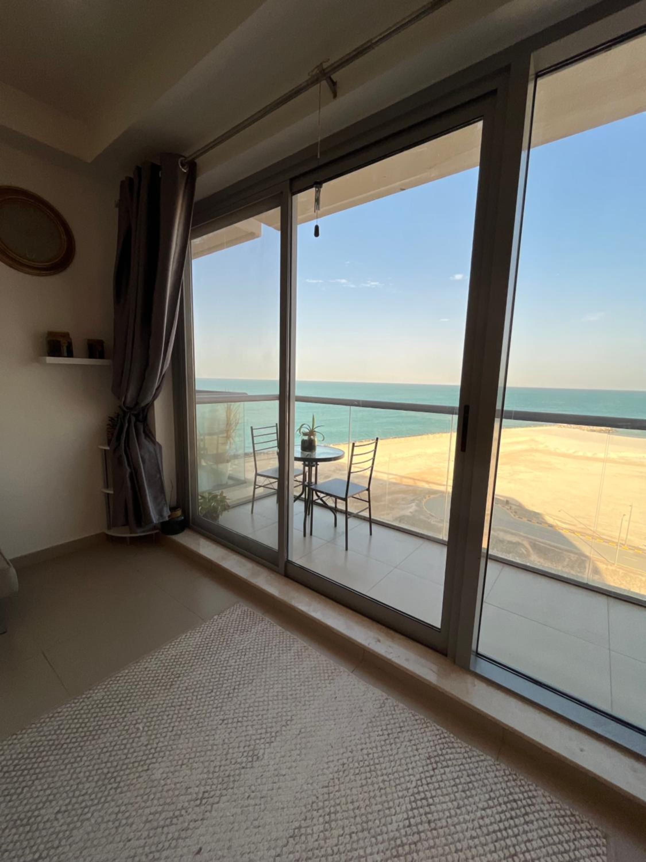 Incredible Ocean View Studio Aprtment in Al Marjan Island — photo 70
