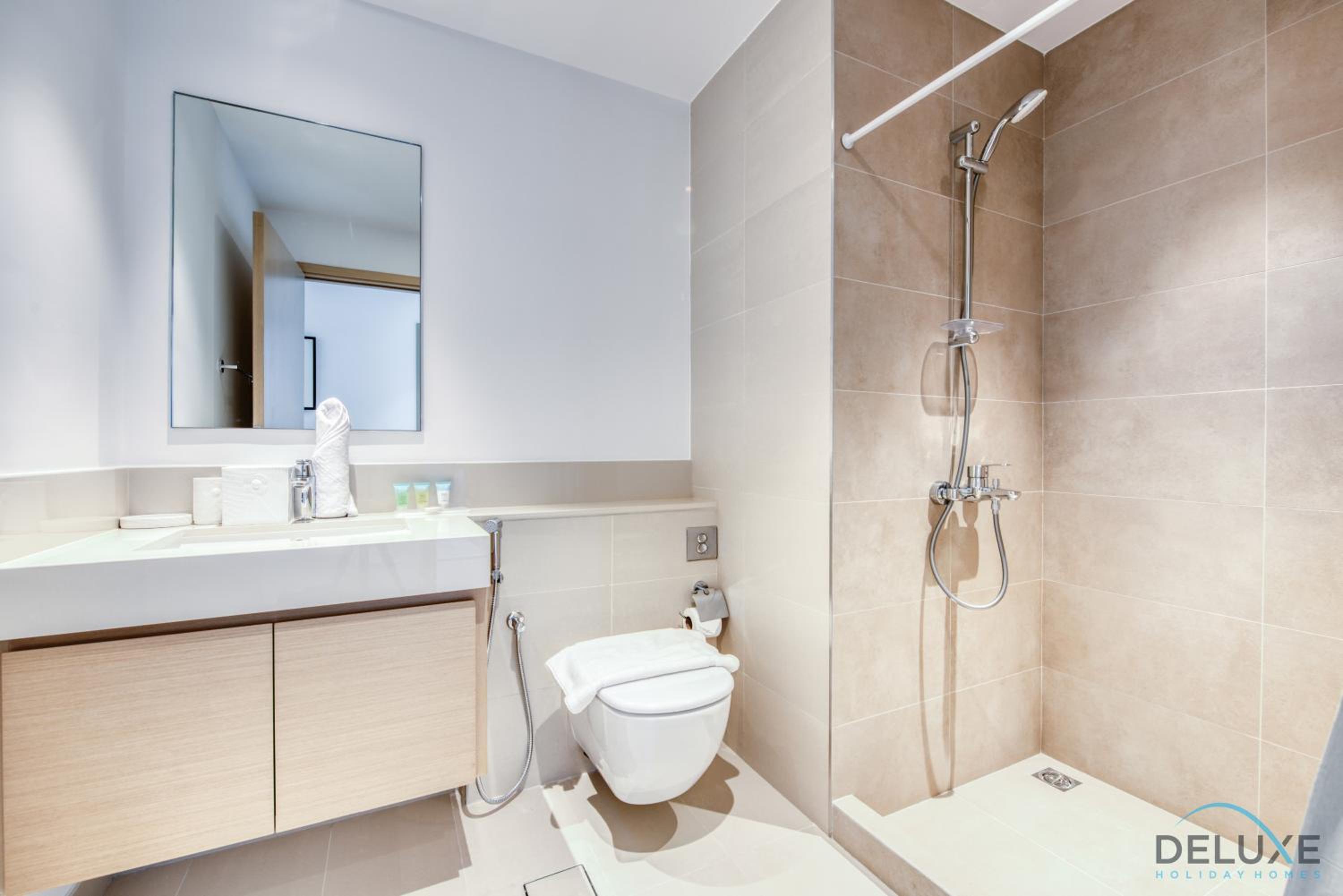 Posh 2BR at Creek Horizon 2 Dubai Creek Harbour by Deluxe Holiday Homes