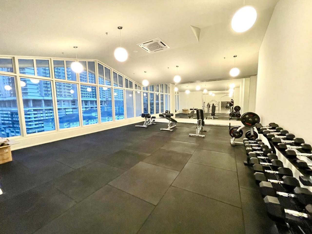 UNA Serviced Apartment by Moka