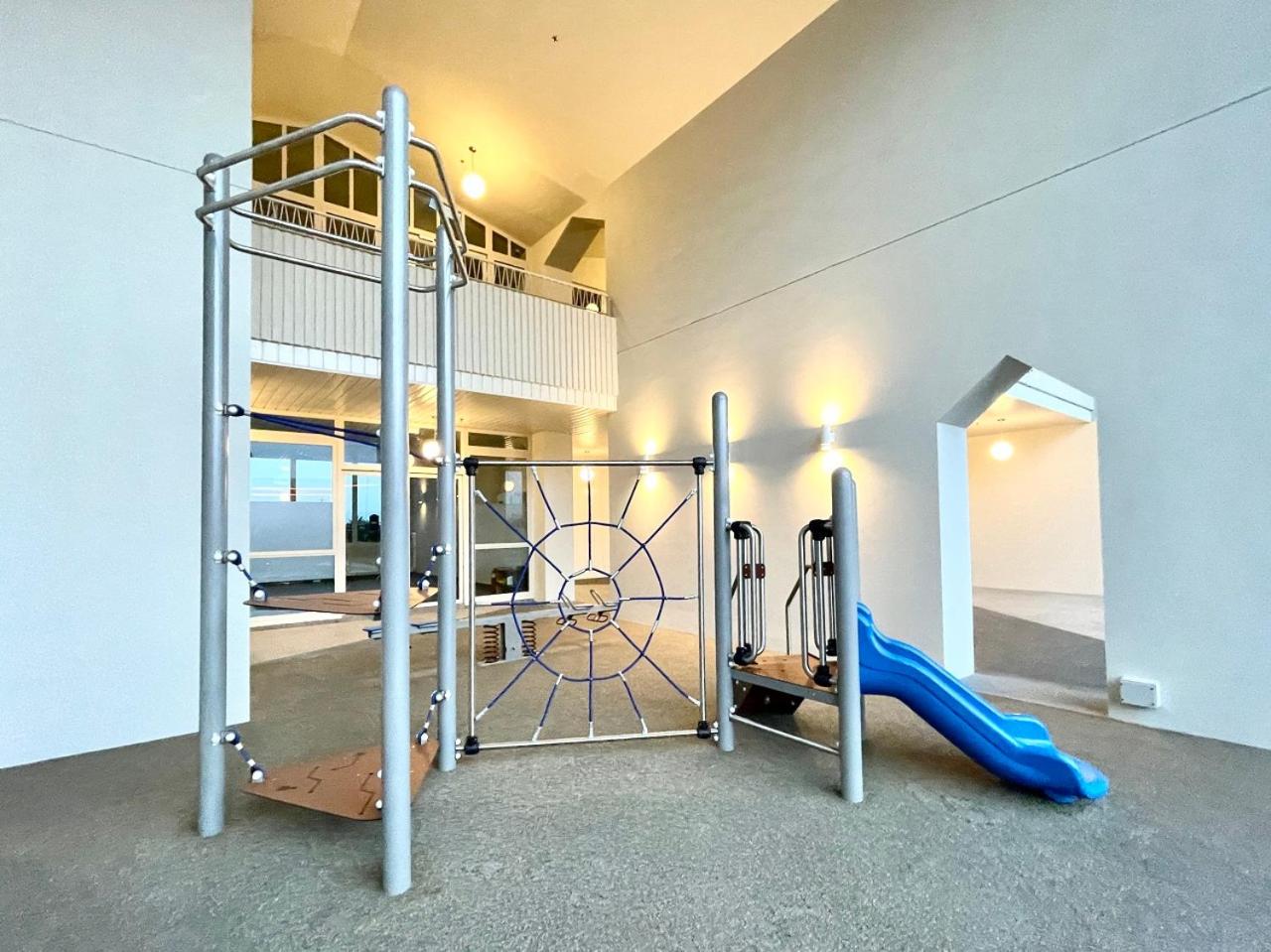 UNA Serviced Apartment by Moka