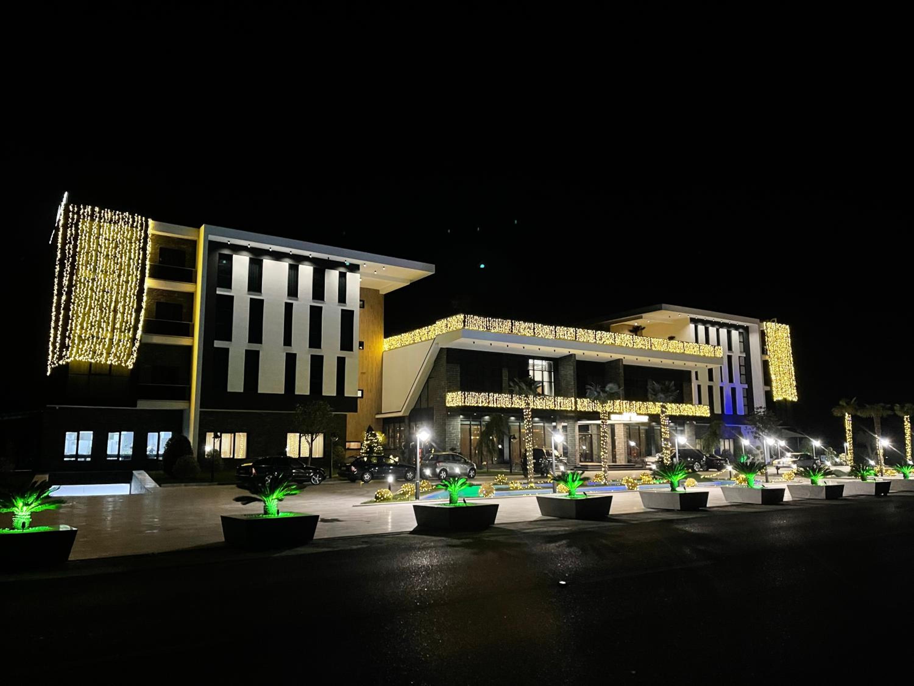 Hotel Deluxe Resort and SPA