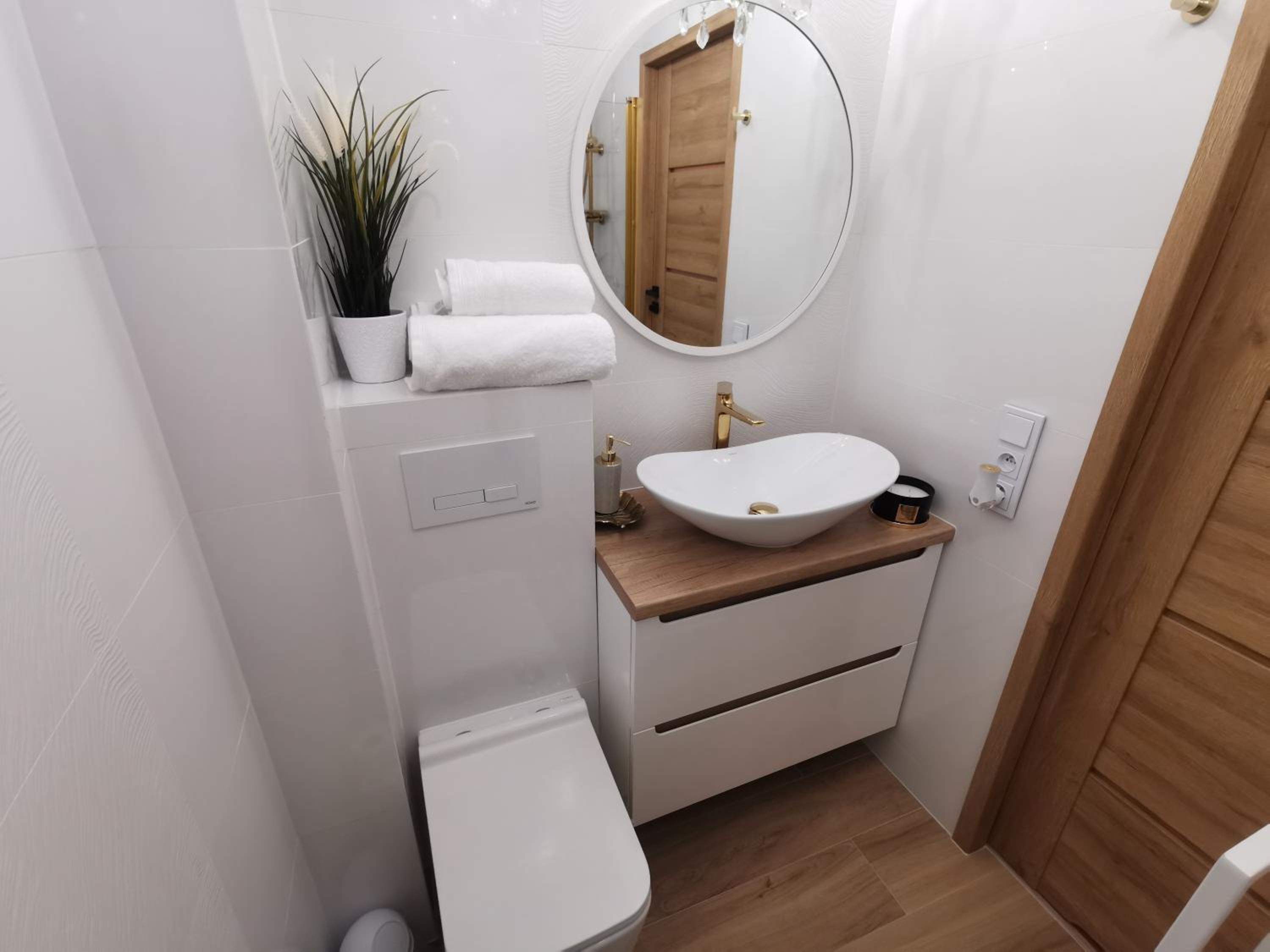 APARTAMENT NA WZGÓRZU