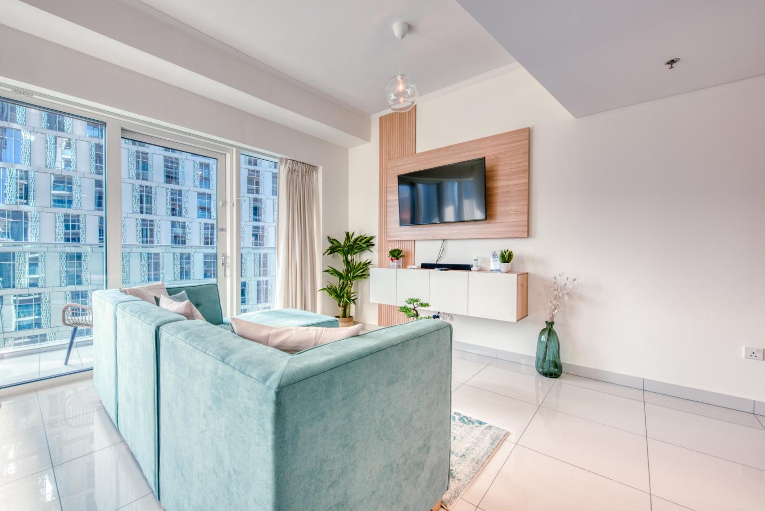 Authentic 2BR at DAMAC Heights Dubai Marina by Deluxe Holiday Homes