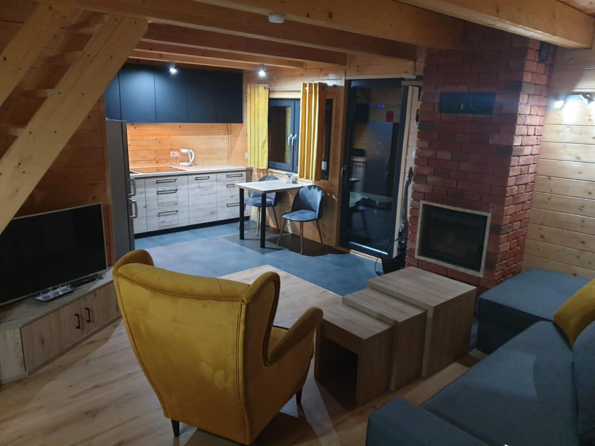 Warta House - Domek z kominkiem nad Wartą
