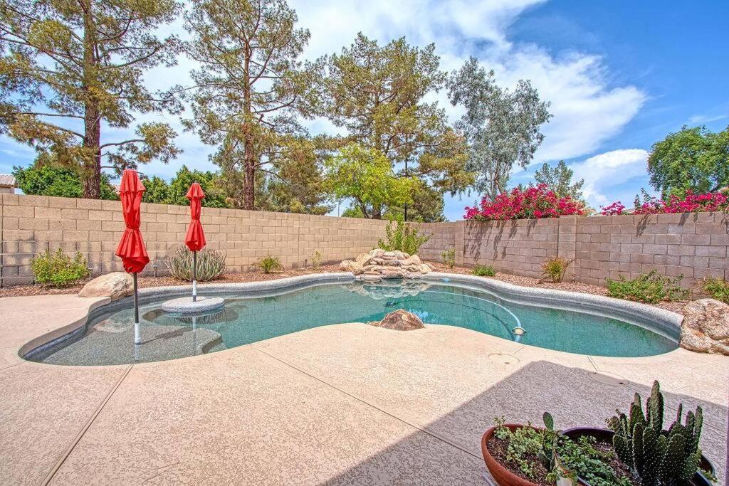 OLIVE - Resort-Style Yard with Pool & Near Golf view 5