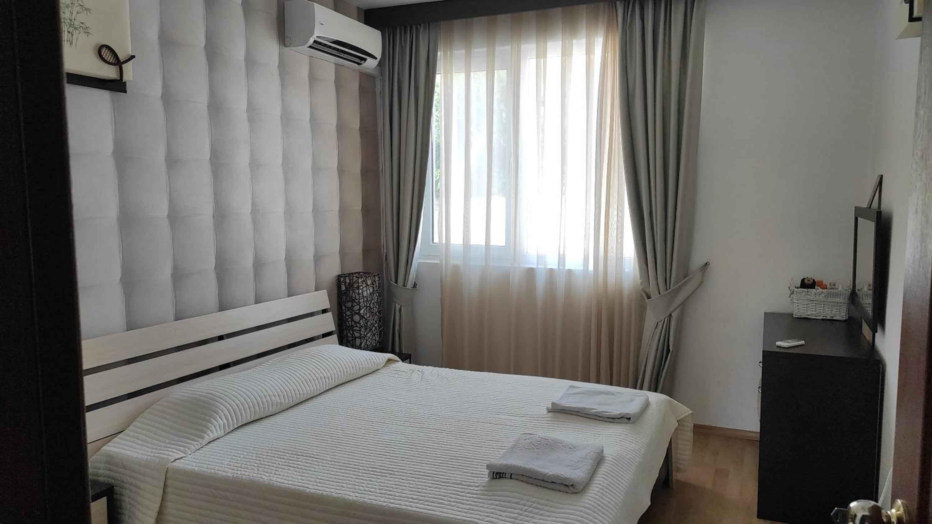 Dom-El Real Apartments in Sea View Complex view 2