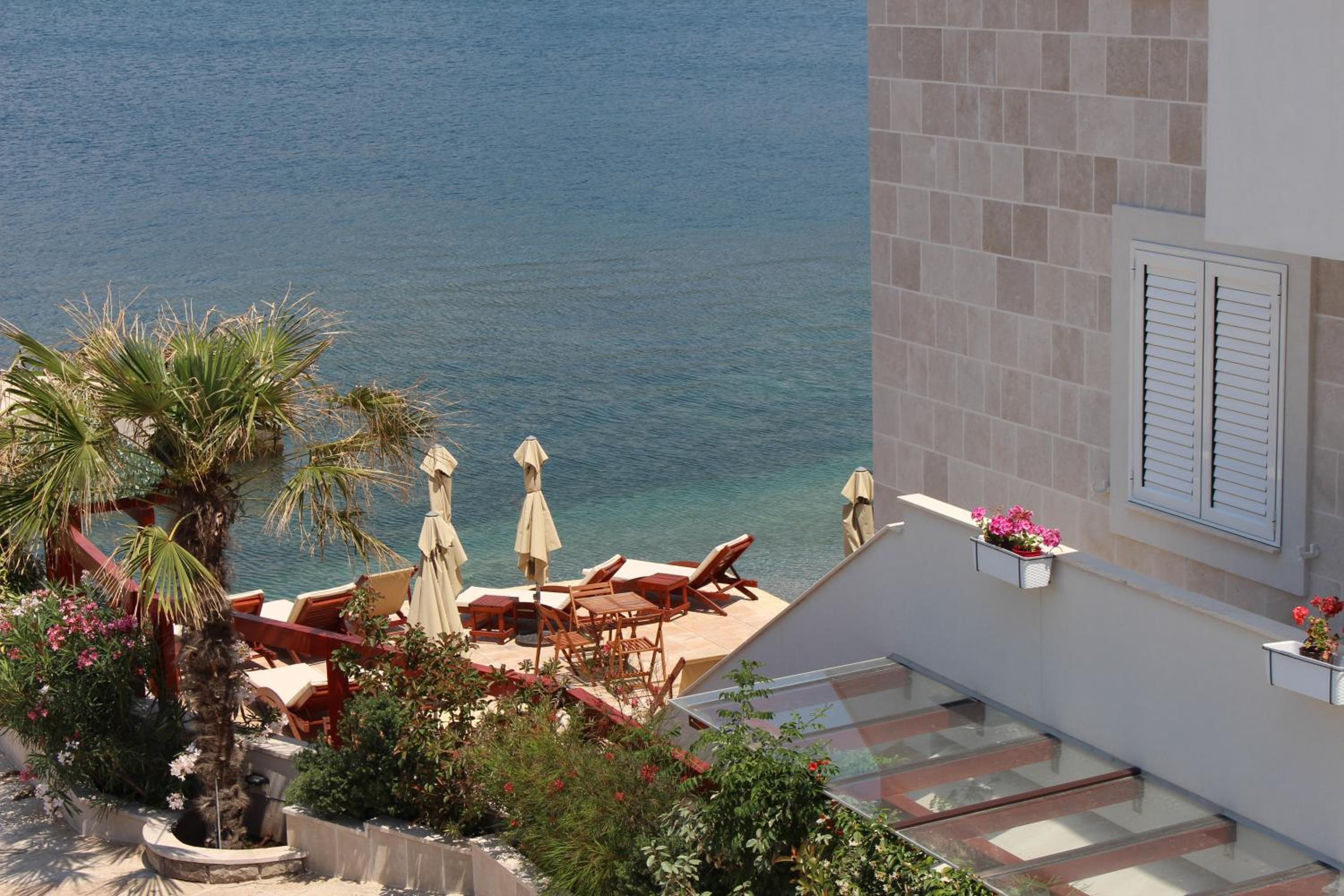 Apartments Harmonia
