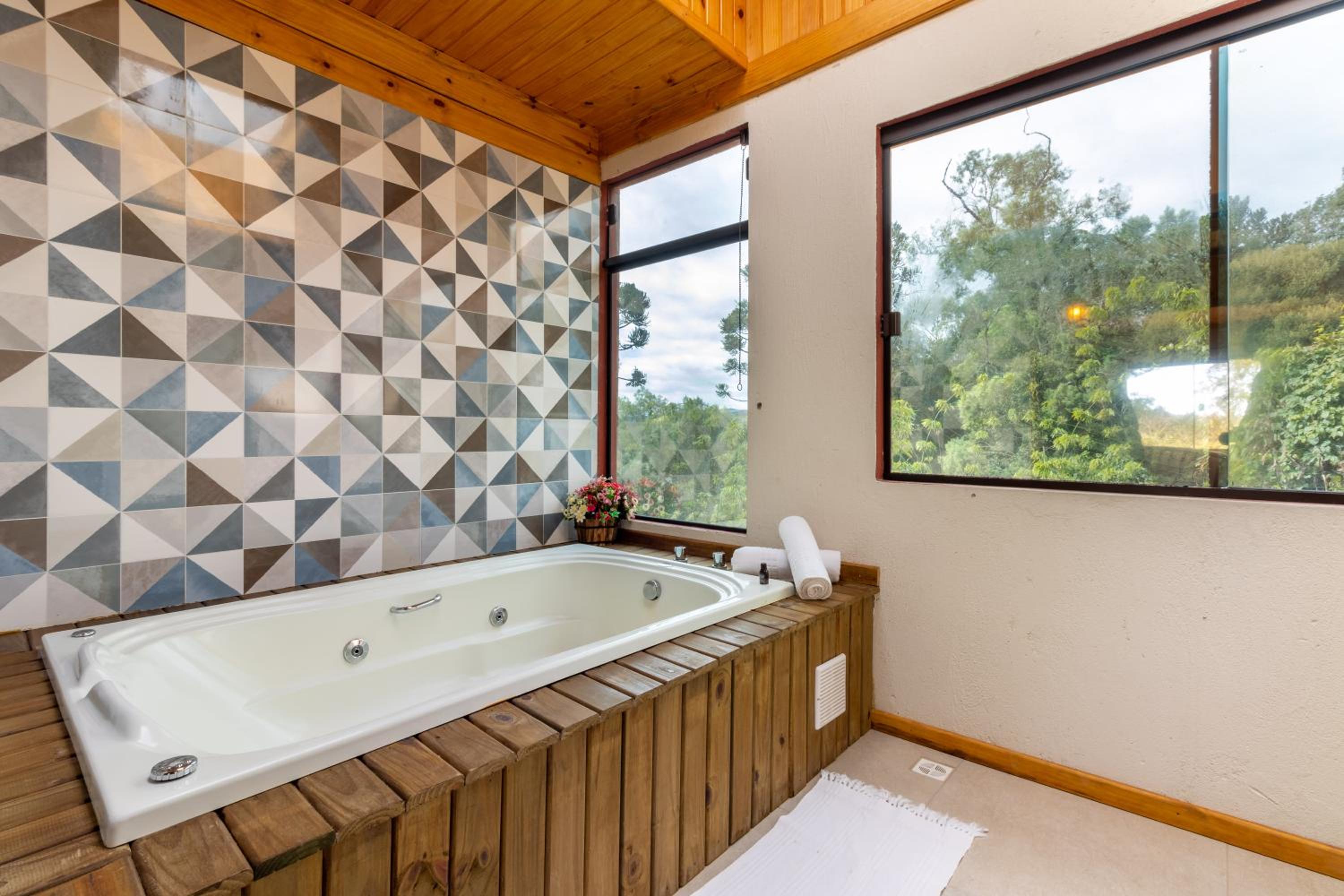 Jacuzzi