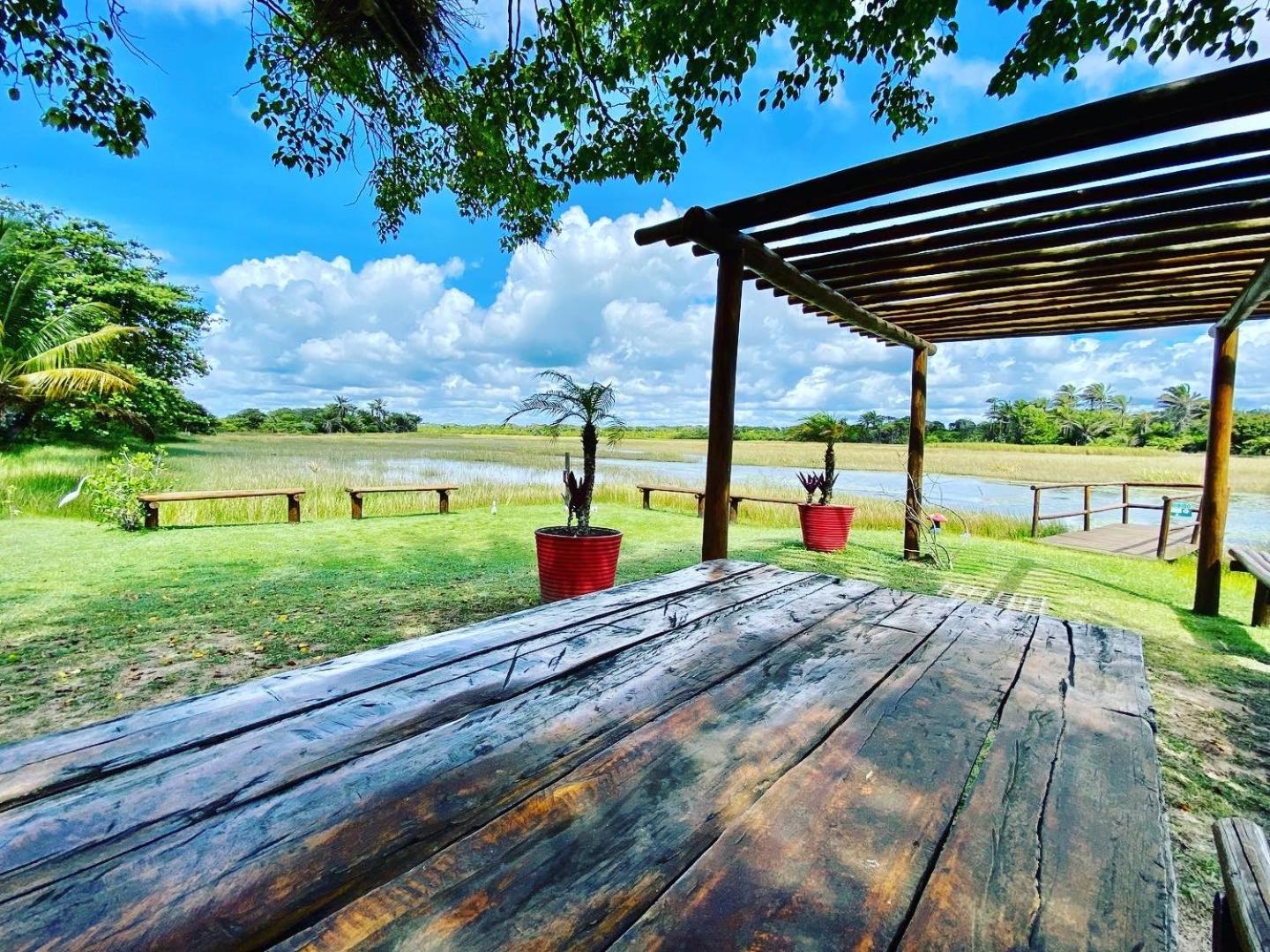 Village em Itacimirim 5 min a pé da praia. Vista Lagoa!