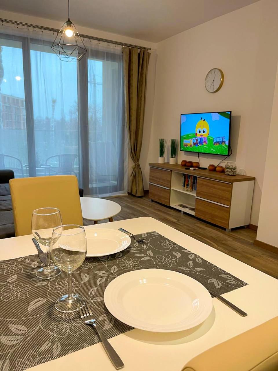 Saint Constantine and Helena Premium Apartments
