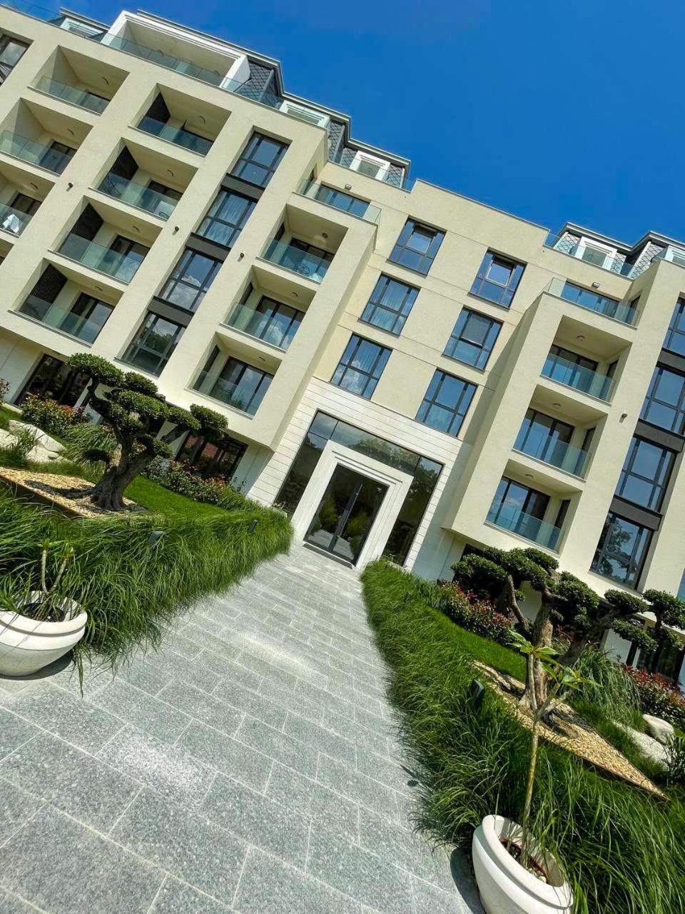 Saint Constantine and Helena Premium Apartments
