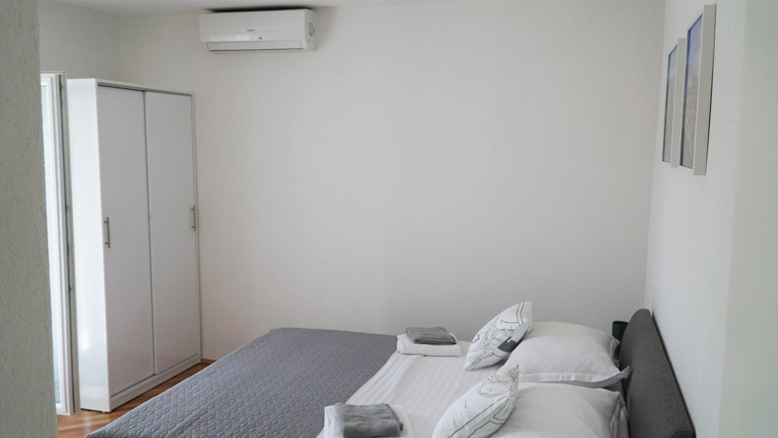 Apartments Maja