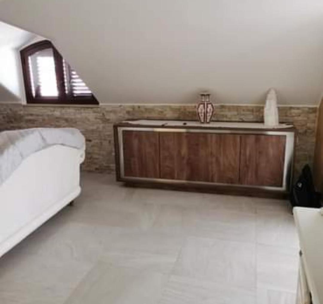 Residence Villa candida view 2