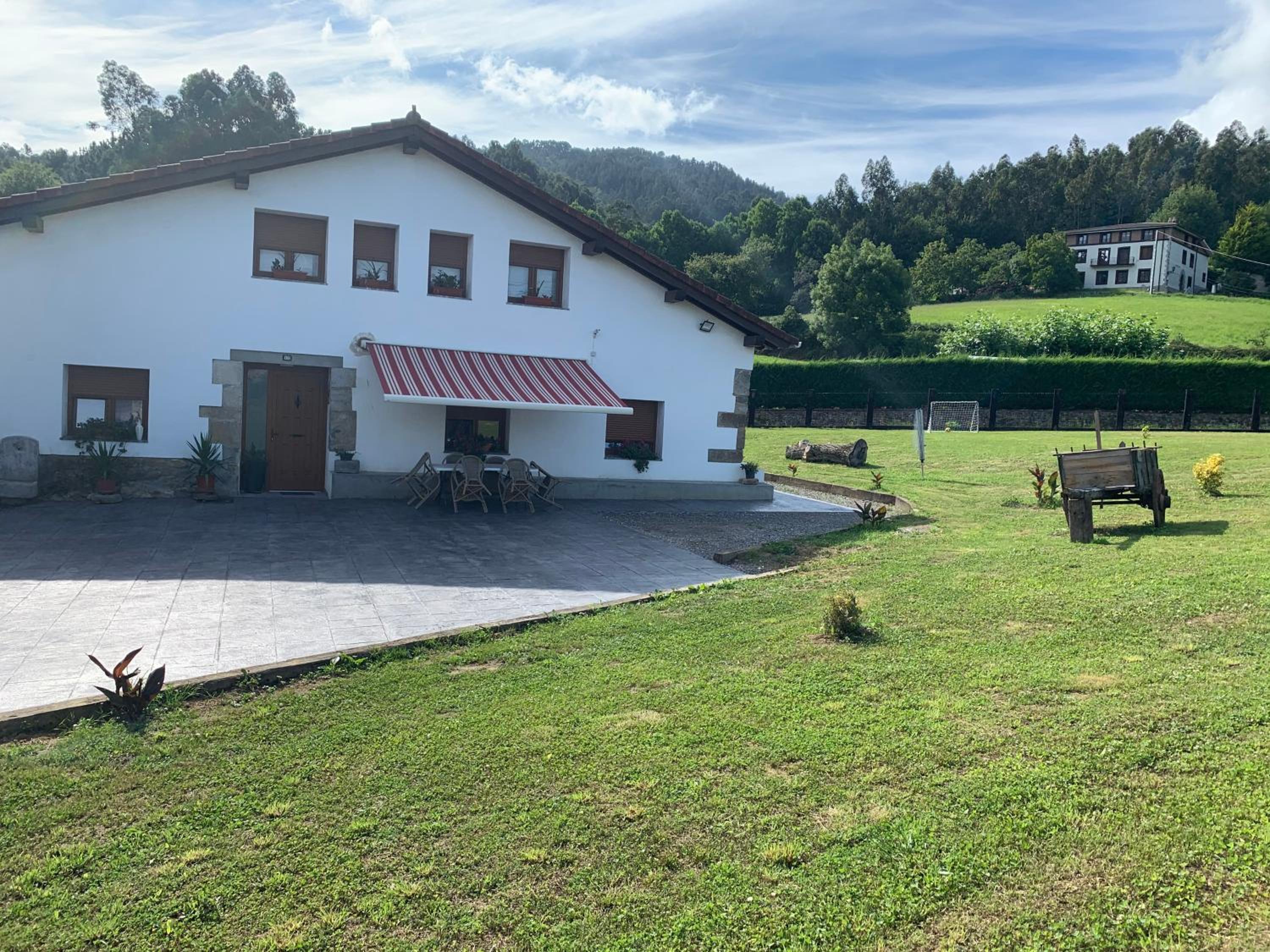 Kaltzada Etxea- Busturia photo 3