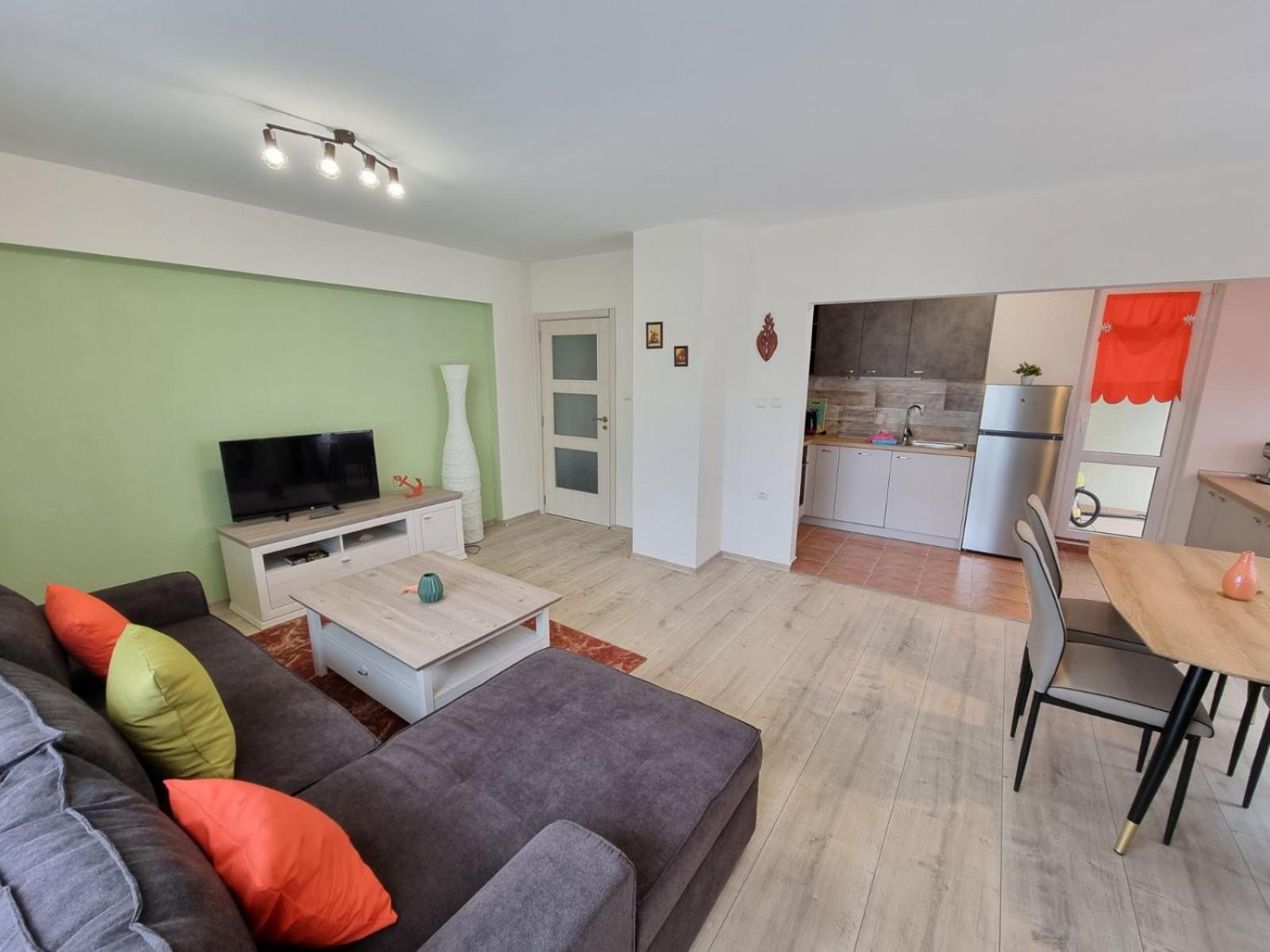 Flora - Beautiful *NEW* Apartment to the Beach view 2