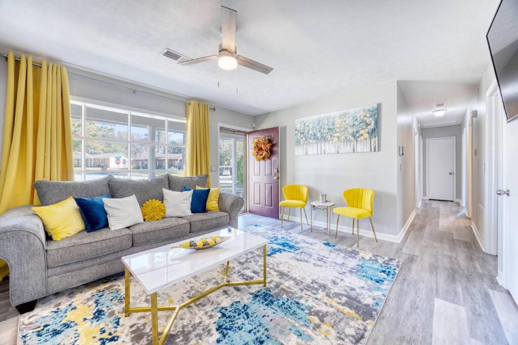 Hotel New! House In The Hills, Game Room, Fire Pit, Hot Tub