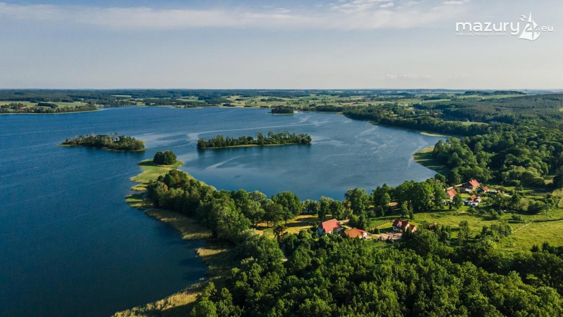 HEXAGON HONEY HOUSE+ prywatna plaża+jezioro+ stawy+ gospodarstwo+ pasieka view 2