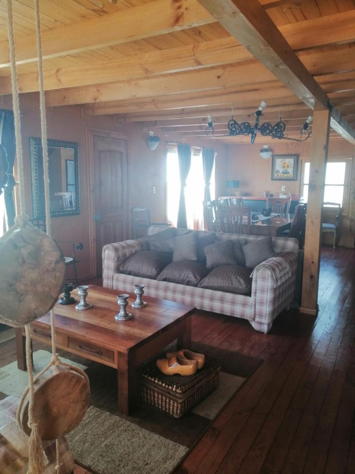 Casa Blanca House