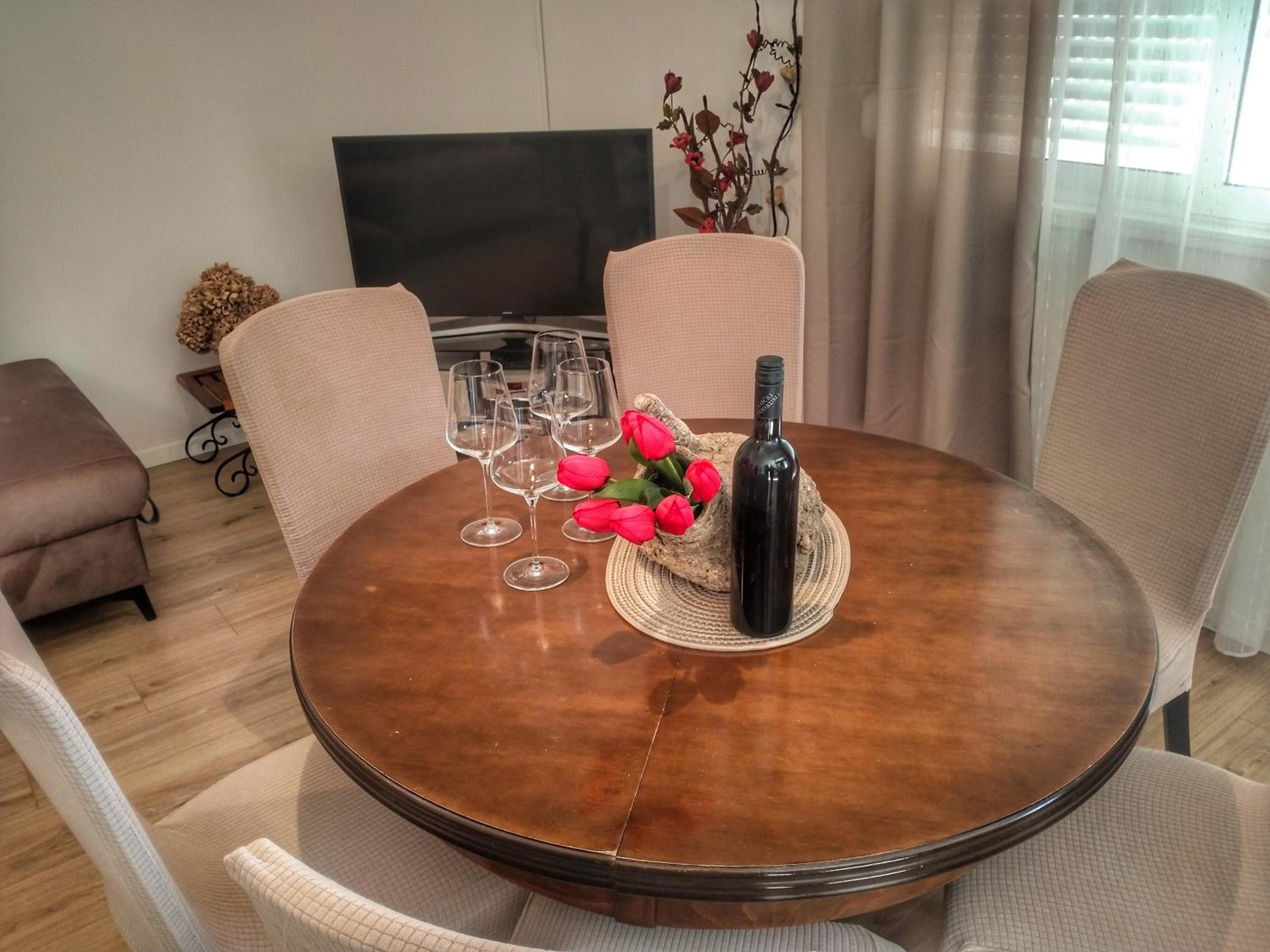 LoreMi apartment Pisak