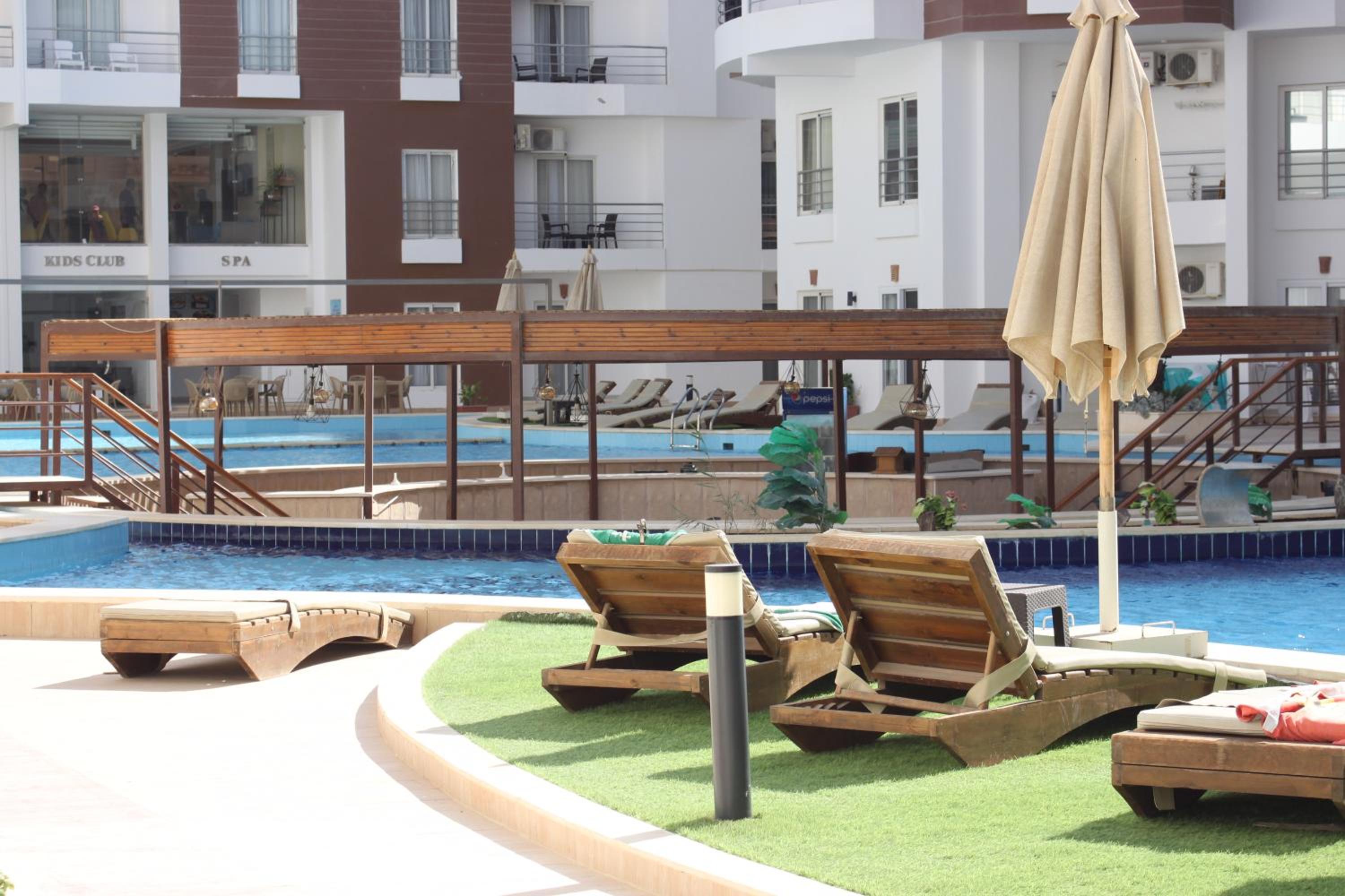 lovely studio by the pool hurghada nr al gouna