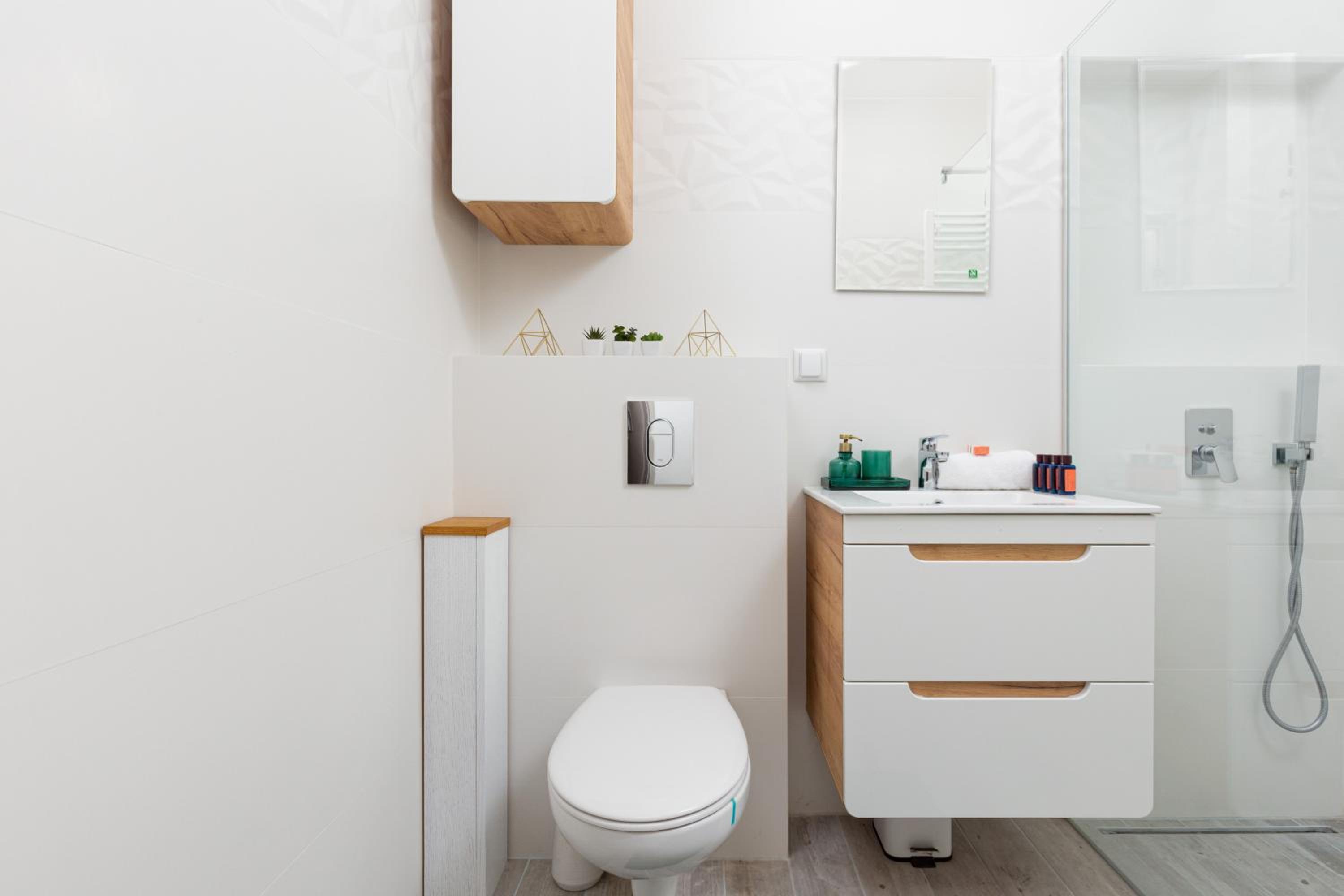 City Center Apartment Elektoralna by Renters