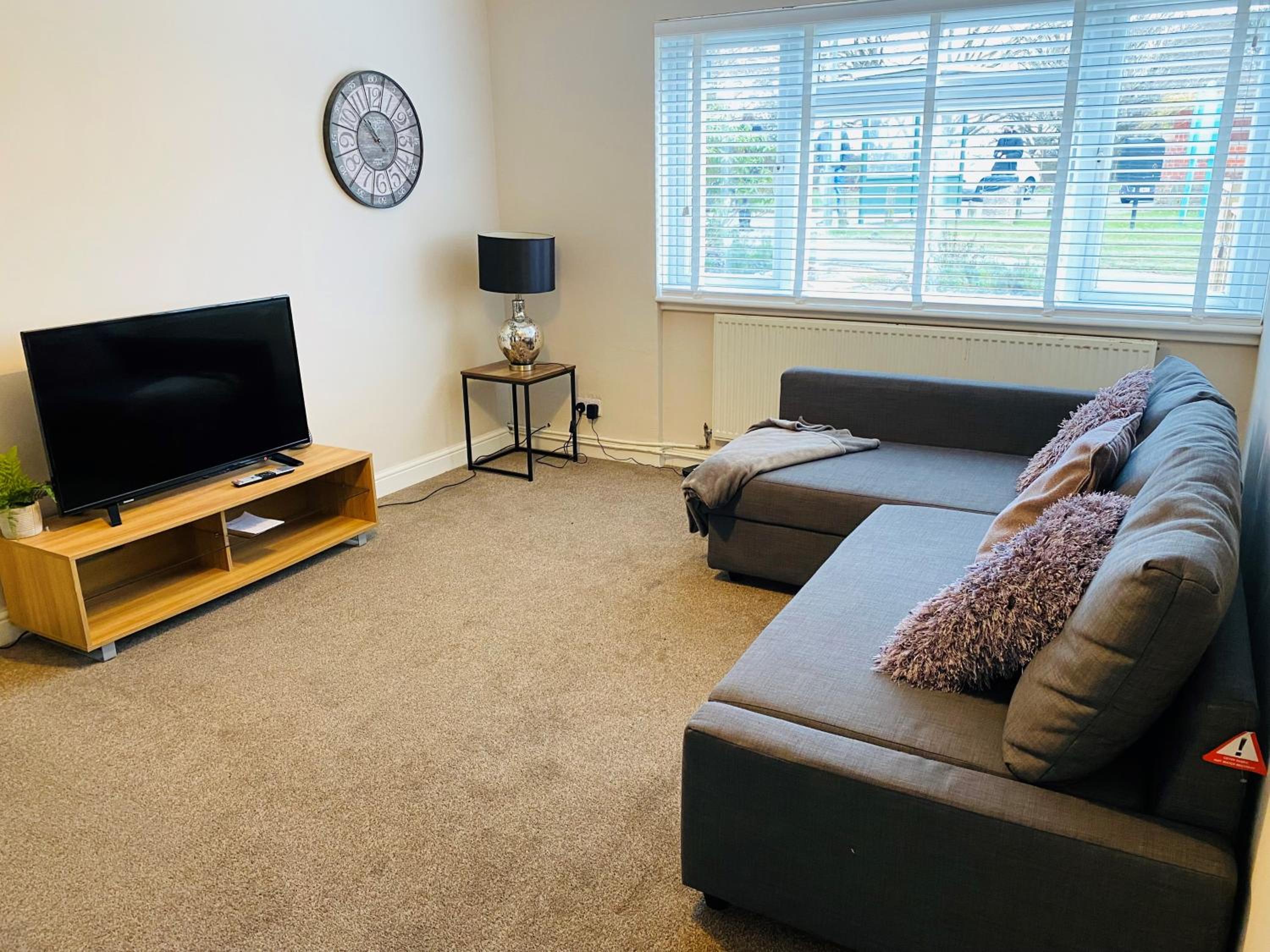Farnham 3 Bed House
