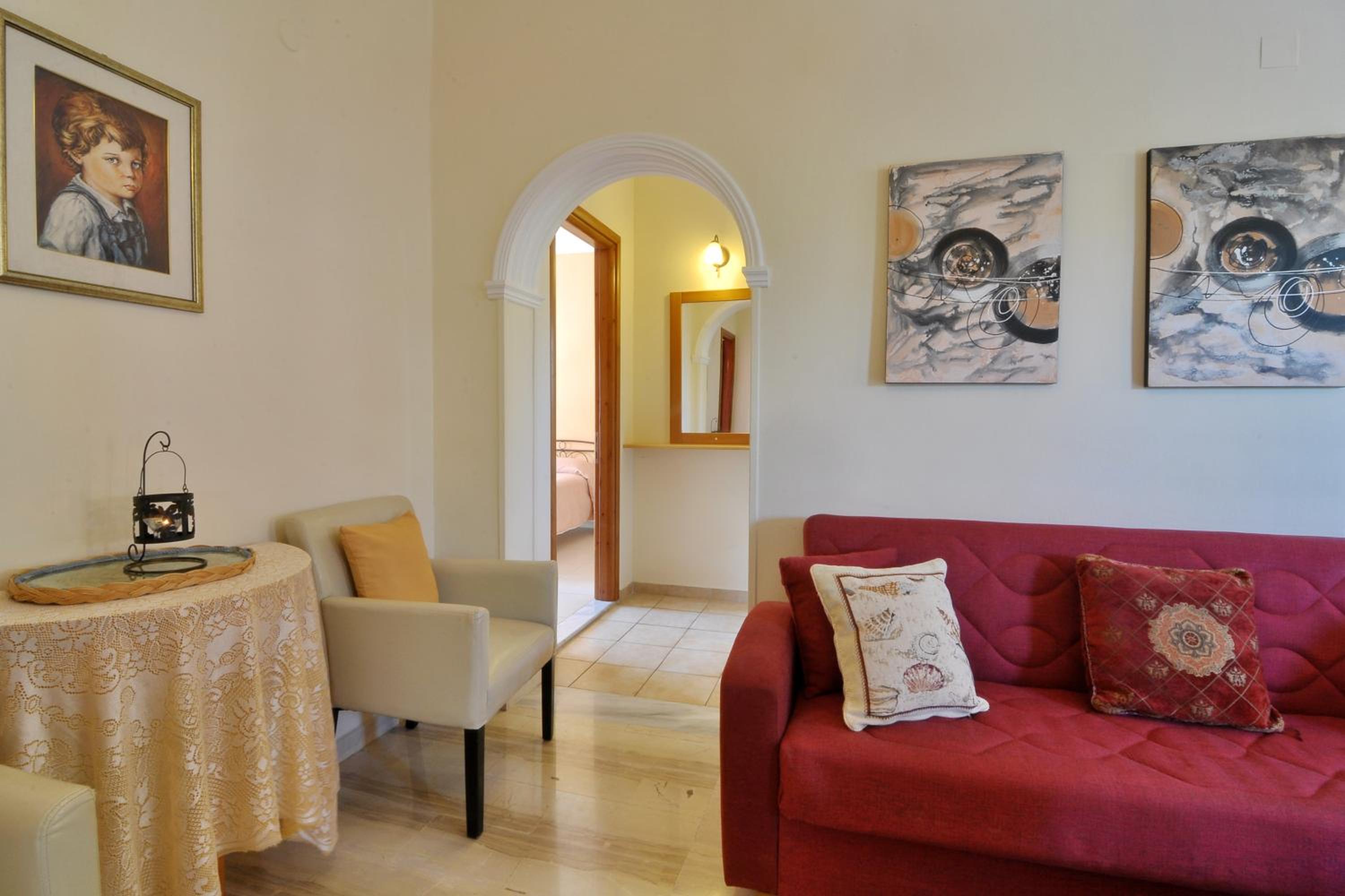 Marilena Studios And Apartments