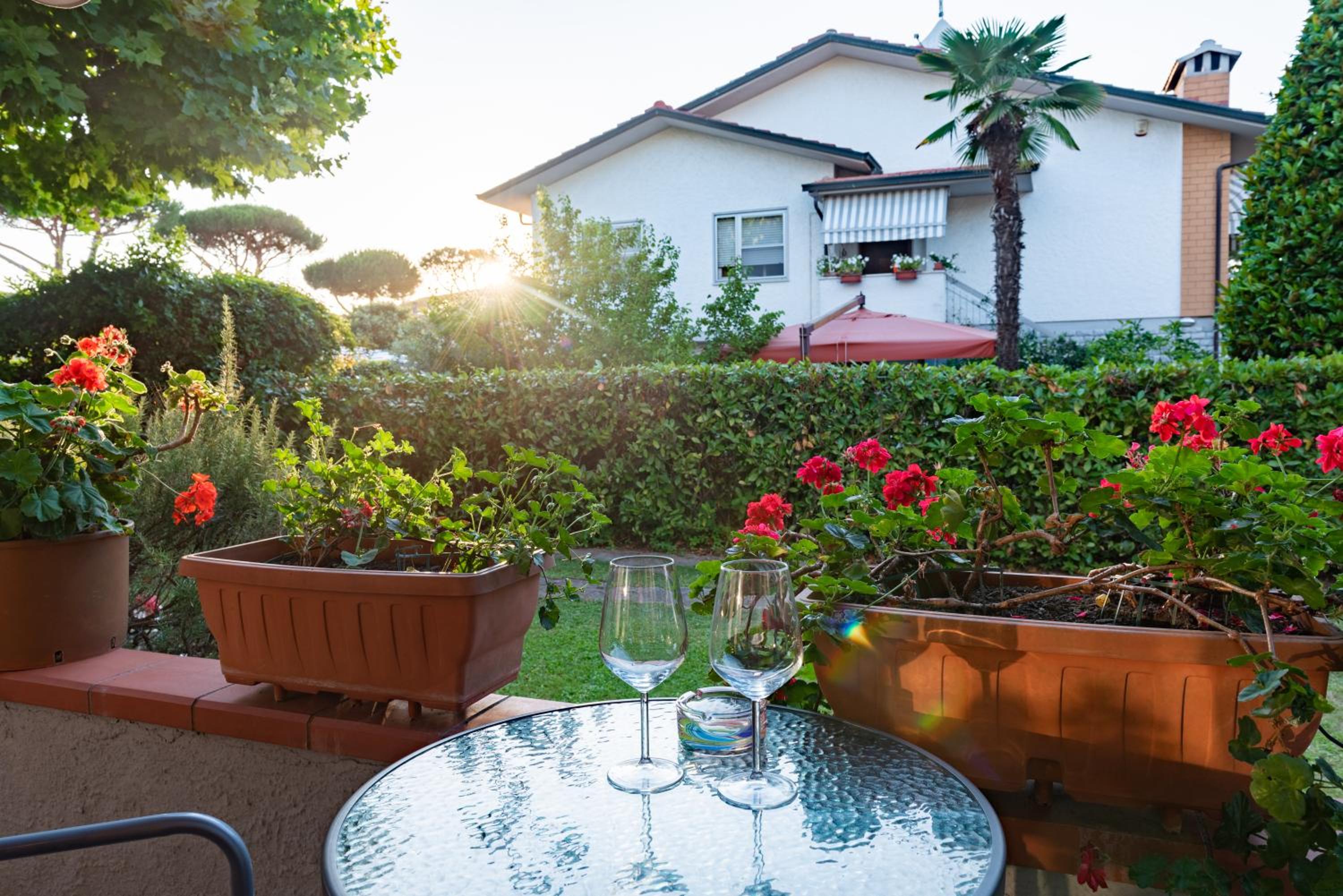 APARTMENT HOLIDAY VERSILIA