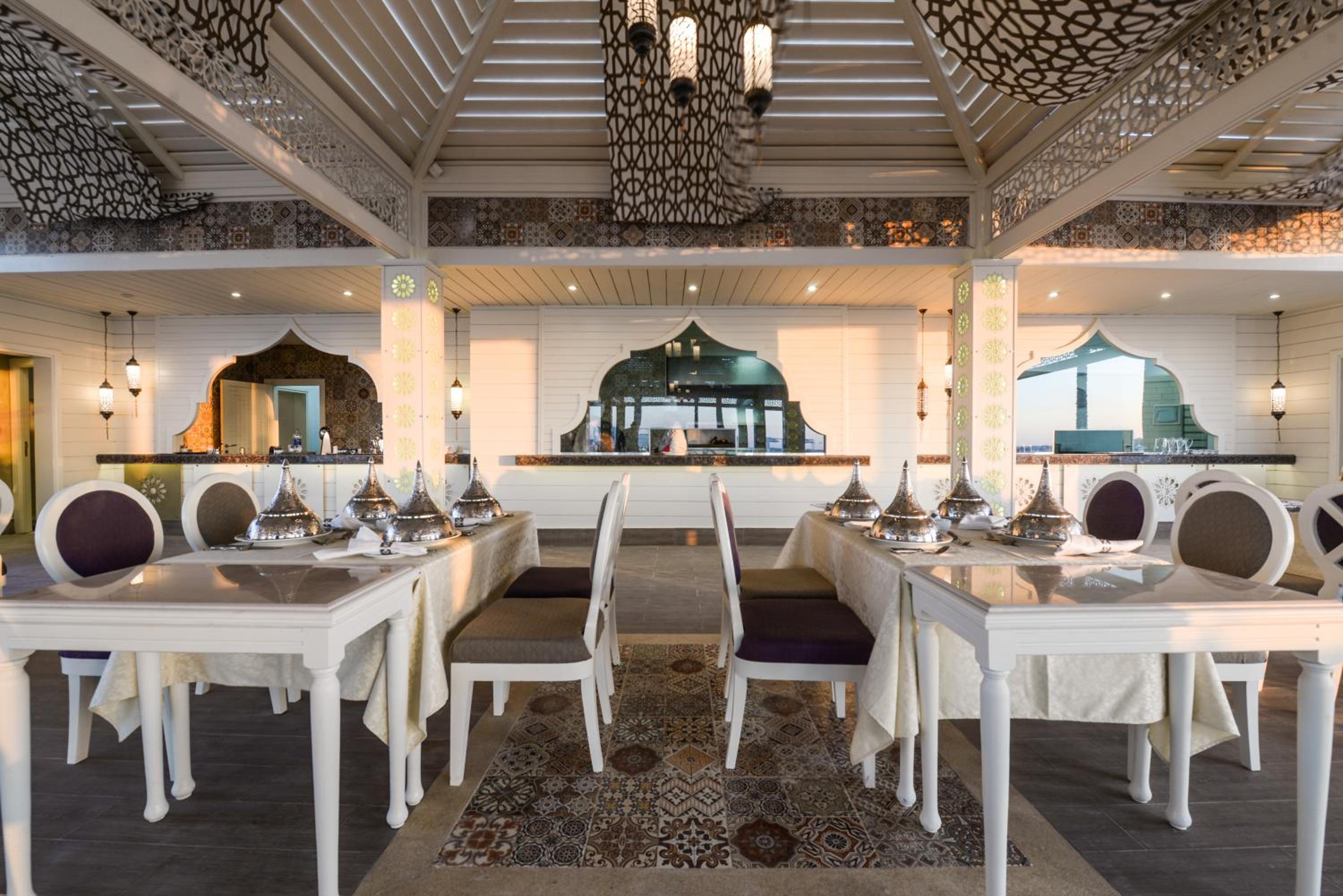 restaurant