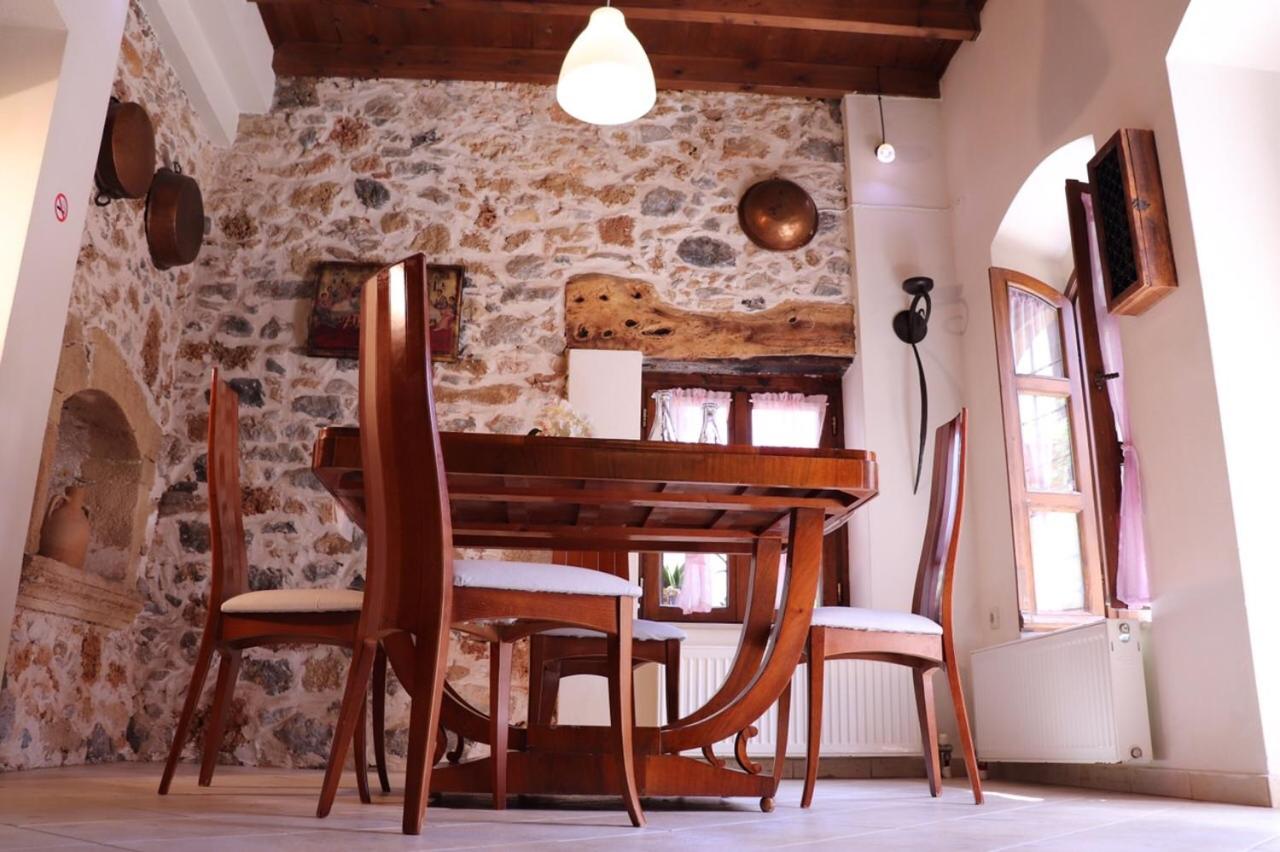 The Old House Cottage photo 2